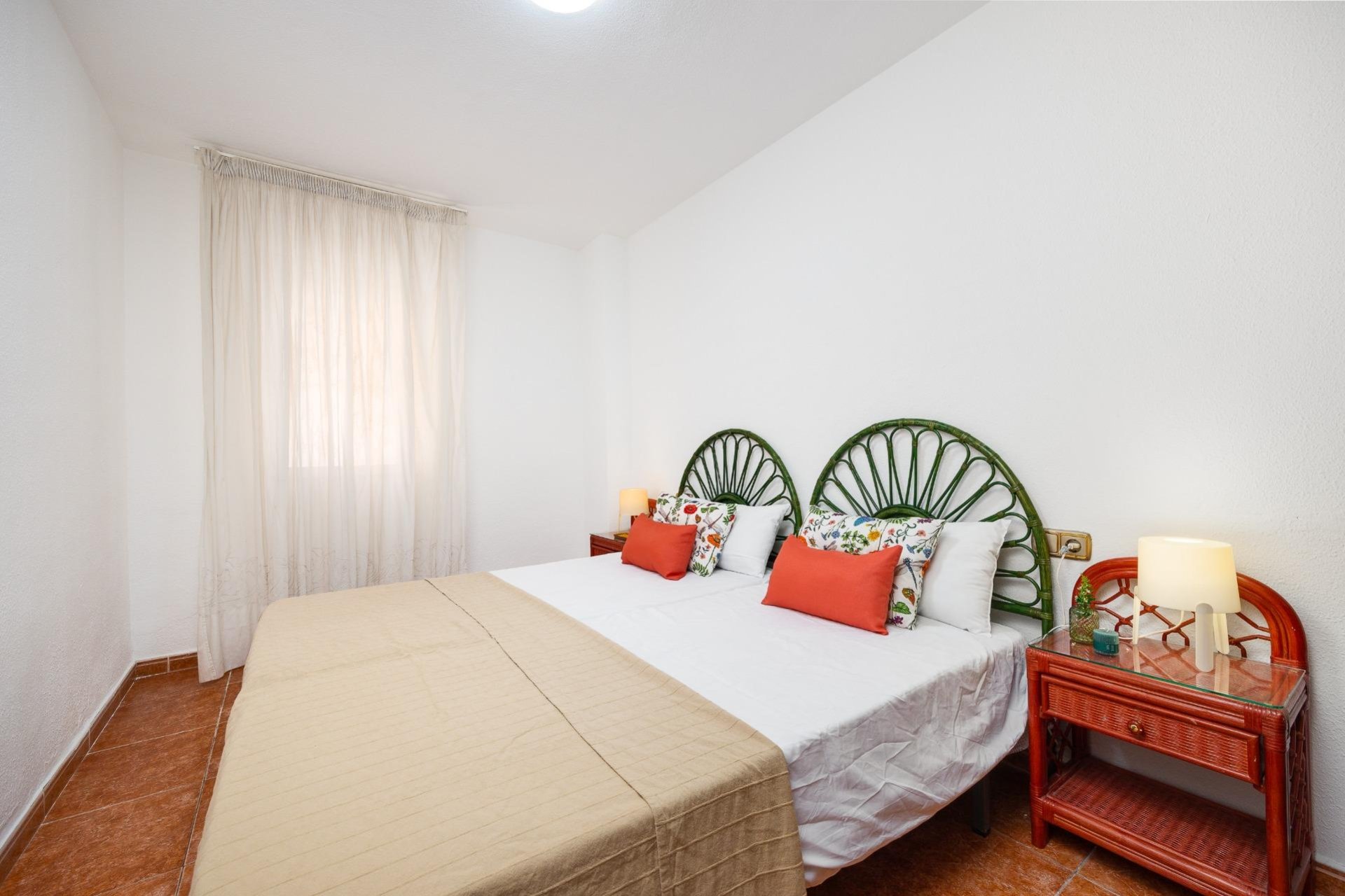 Reventa - Apartamento - Torrevieja - Playa de los Naufragos