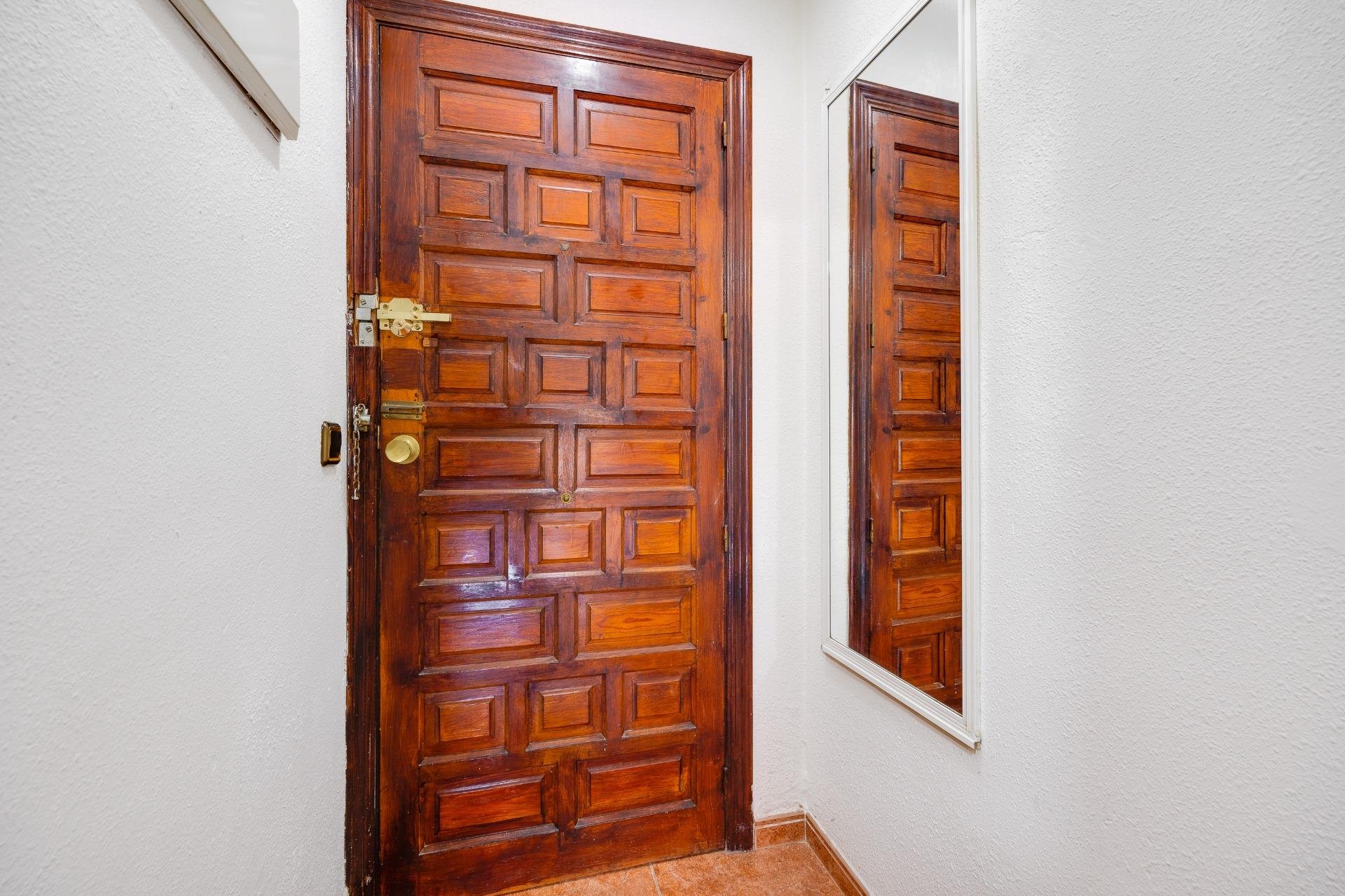 Reventa - Apartamento - Torrevieja - Playa de los Naufragos