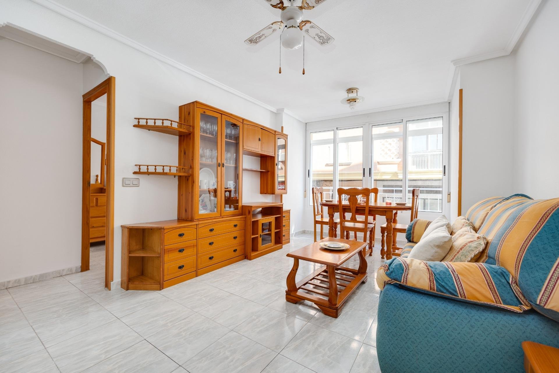 Reventa - Apartamento - Torrevieja - Playa del Cura