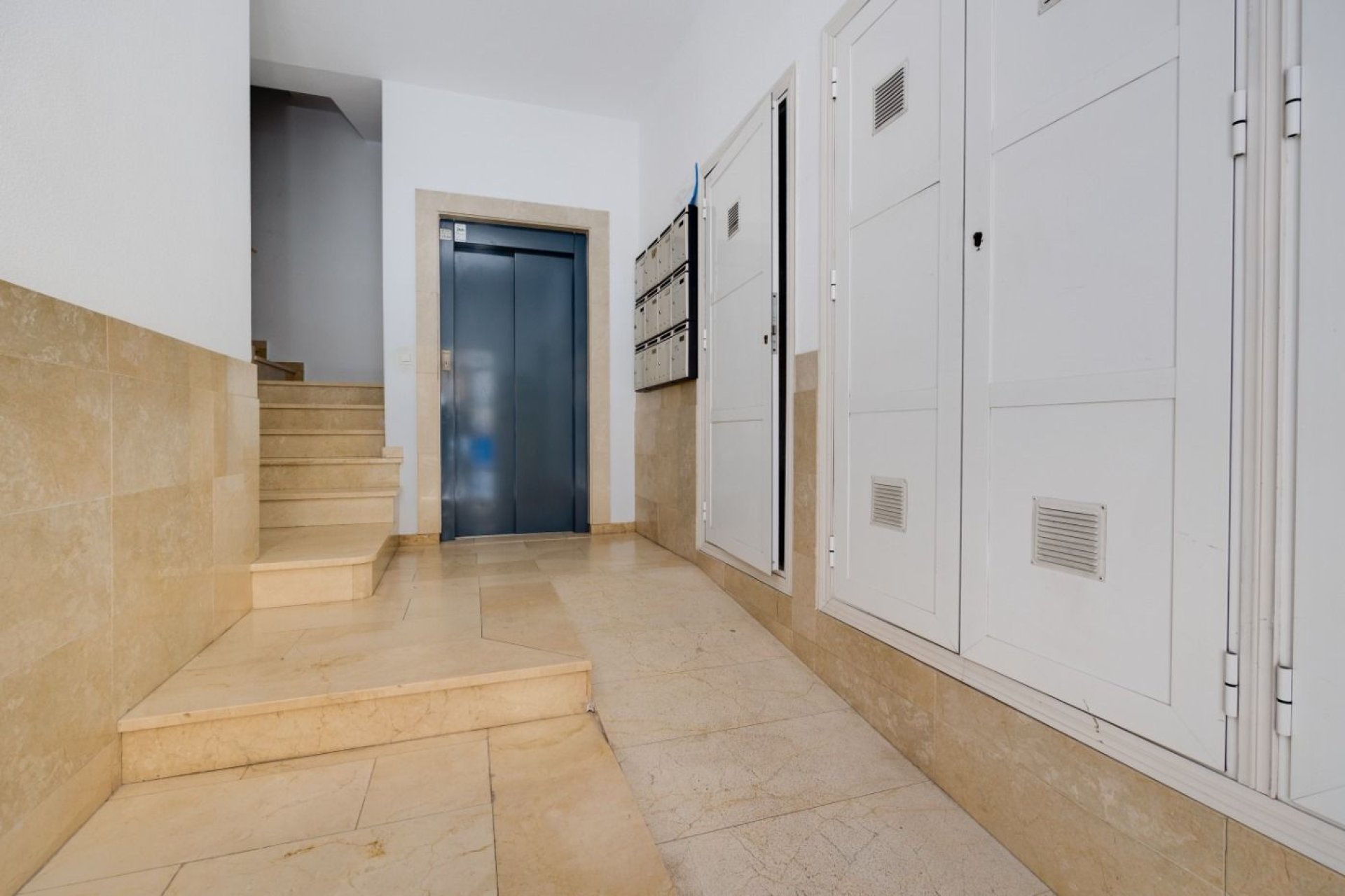 Reventa - Apartamento - Torrevieja - Playa del Cura