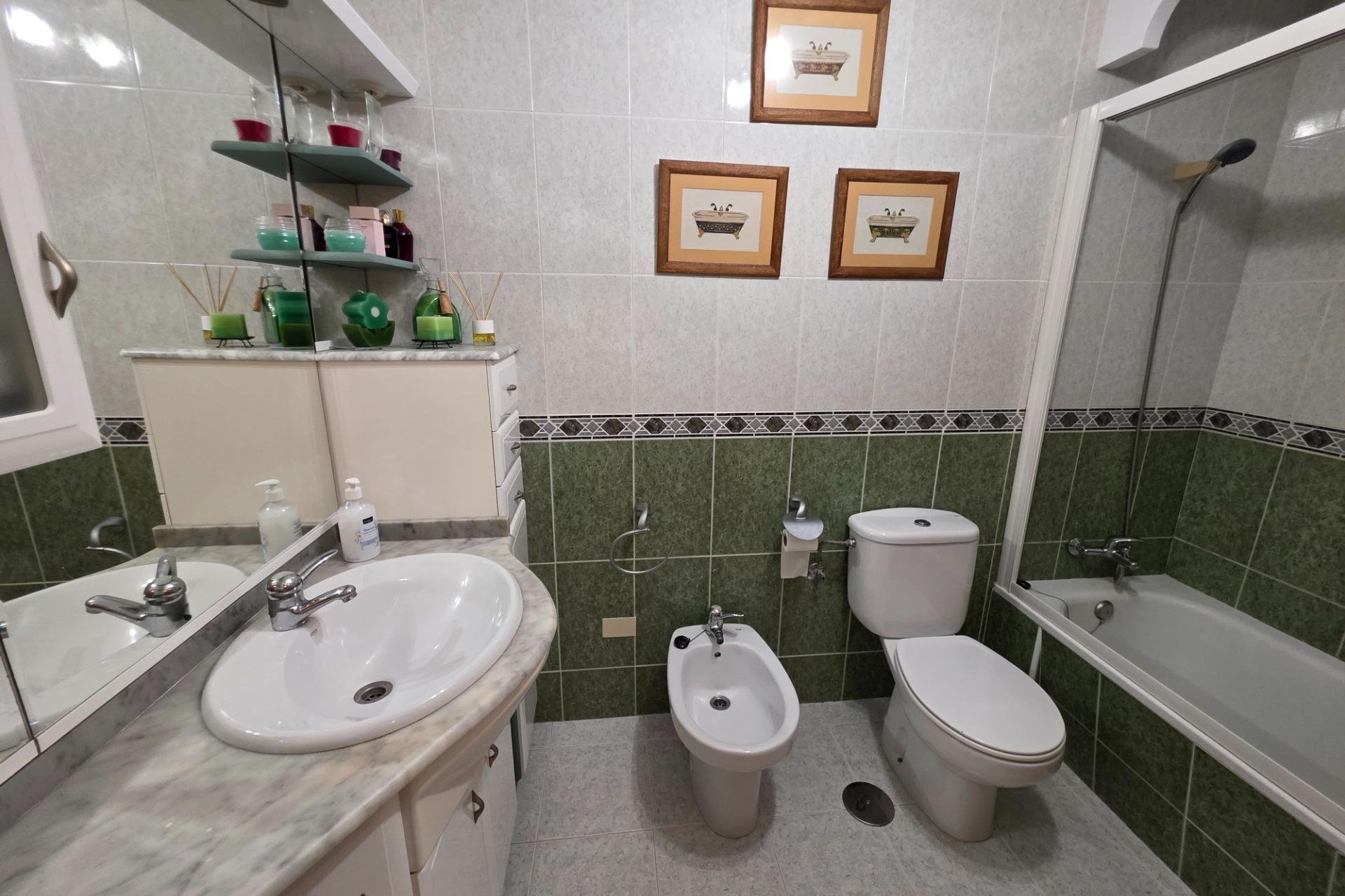 Reventa - Apartamento - Torrevieja - Playa del Cura