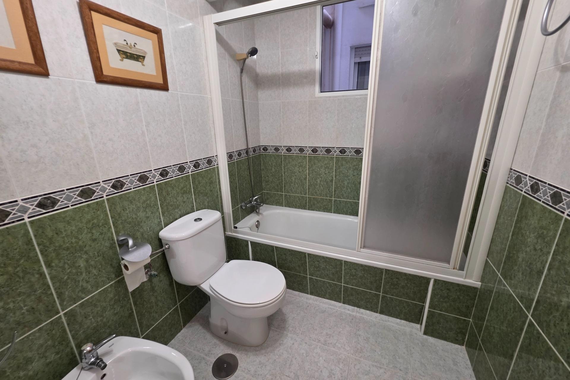 Reventa - Apartamento - Torrevieja - Playa del Cura