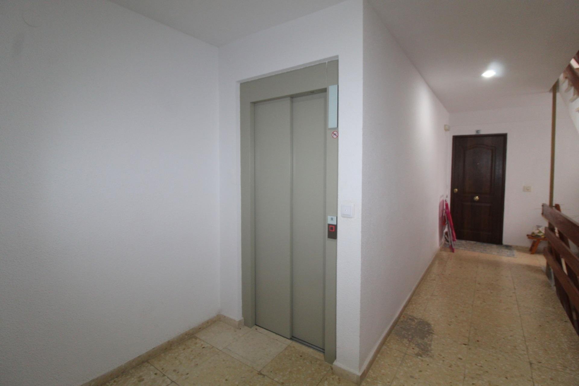 Reventa - Apartamento - Torrevieja - Playa del Cura