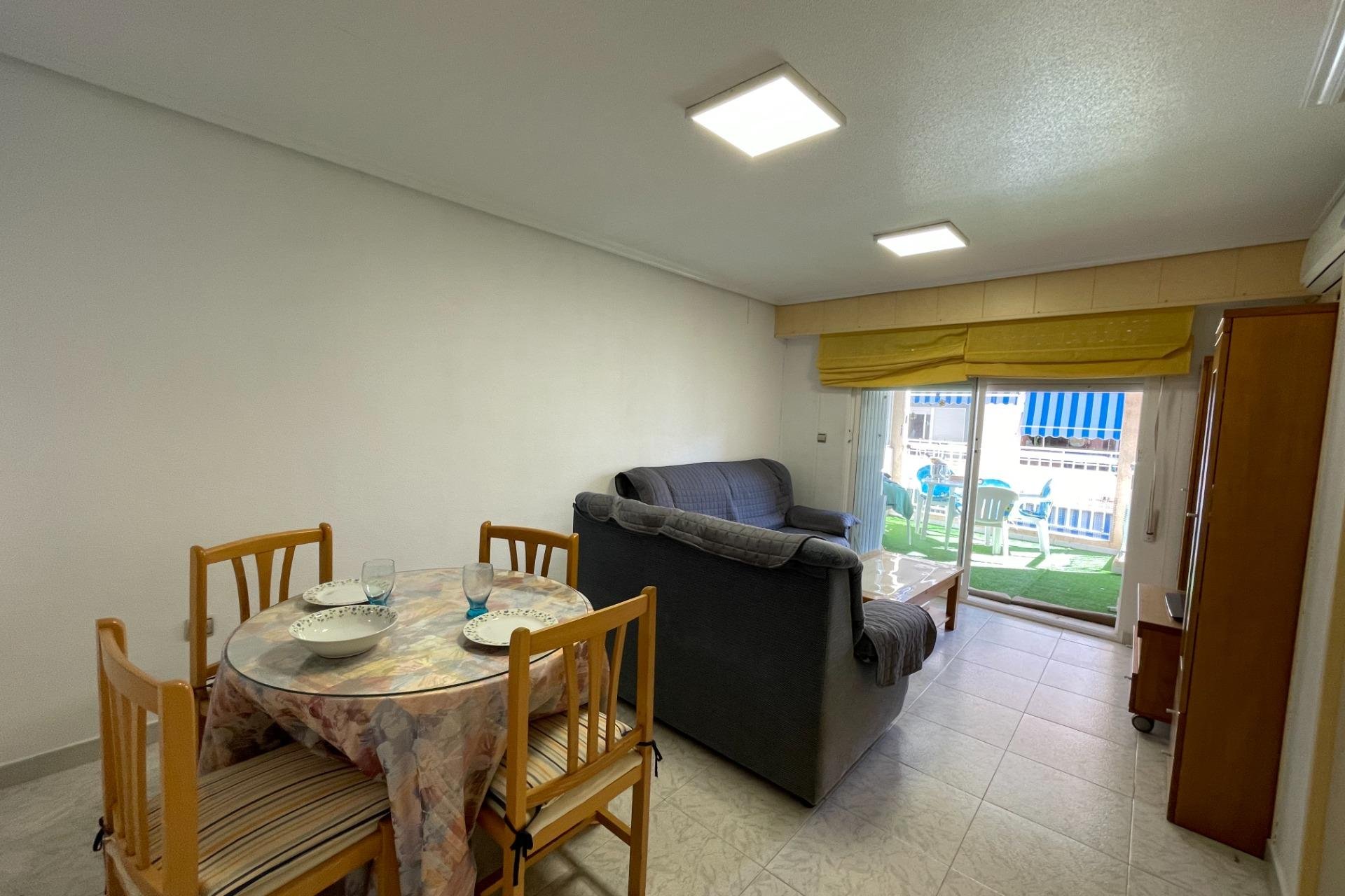 Reventa - Apartamento - Torrevieja - Playa del Cura