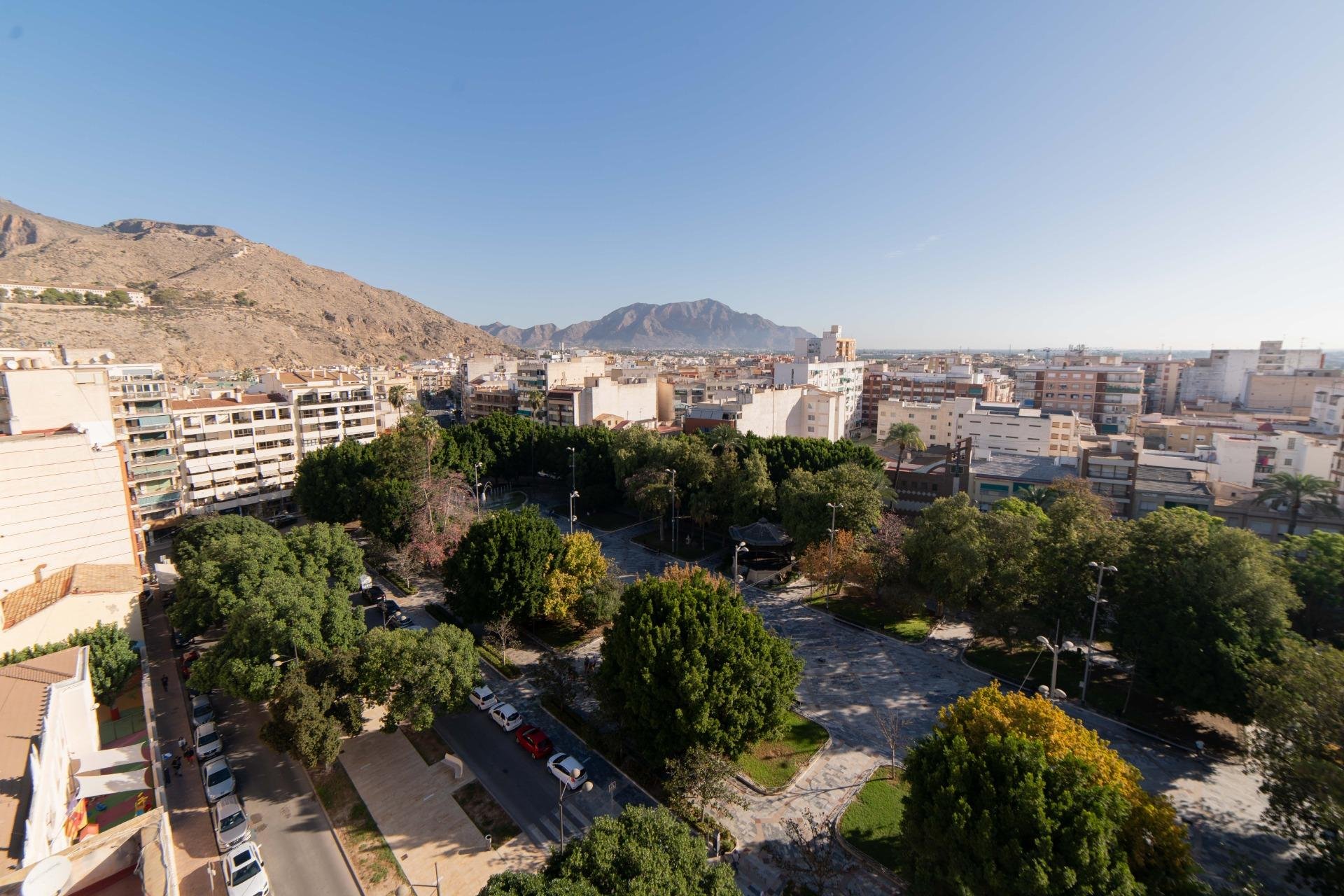 Reventa - Ático - Orihuela - Zona Centro