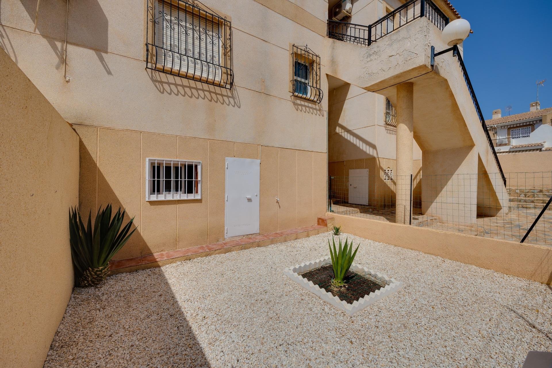 Reventa - Bungalow Planta Alta - Torrevieja - Aguas nuevas 1