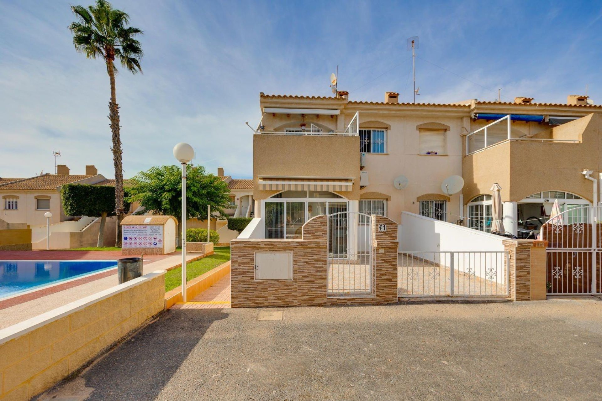 Reventa - Bungalow Planta Baja - Torrevieja - Aguas nuevas 2