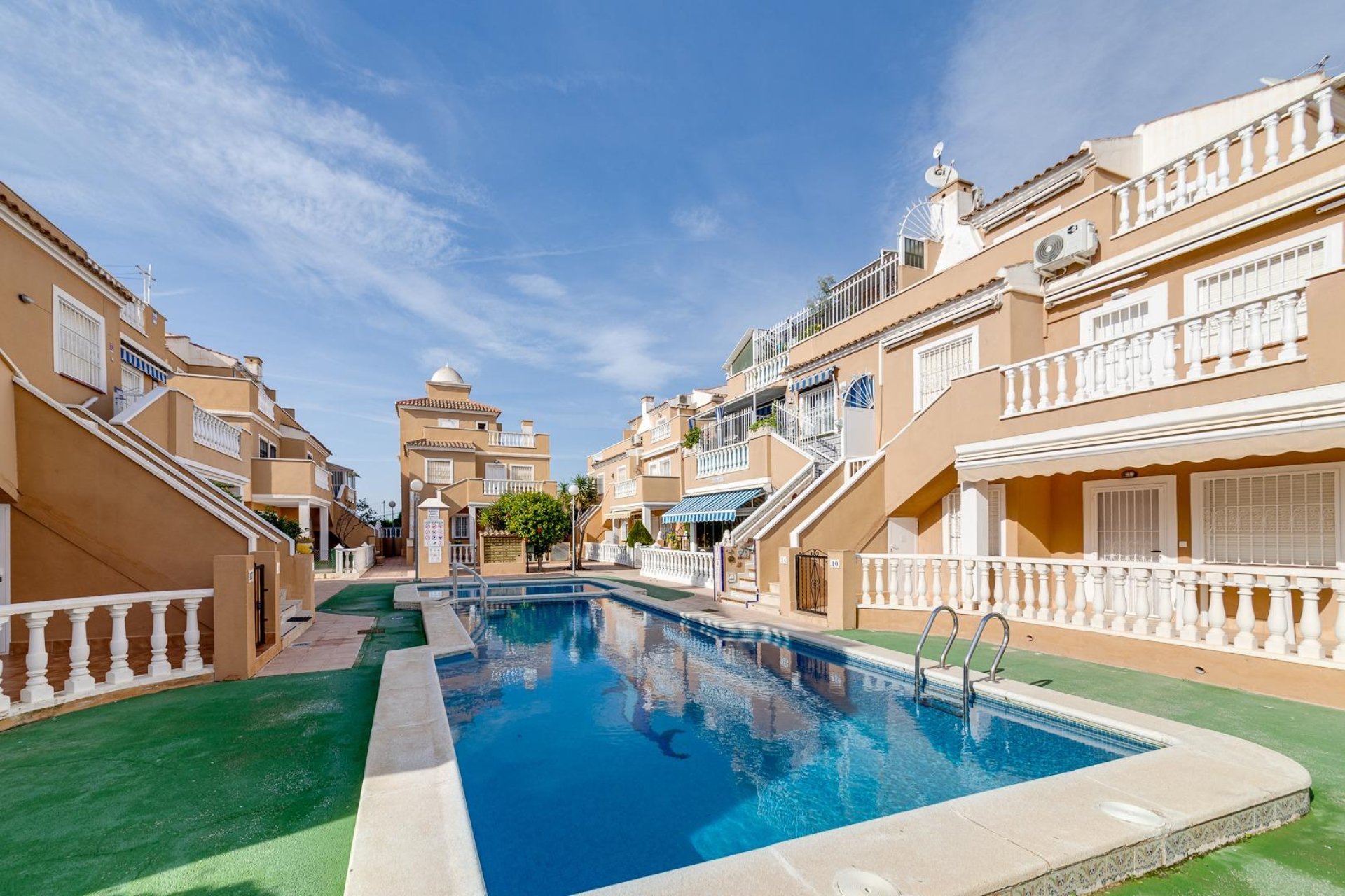 Reventa - Bungalow Planta Baja - Torrevieja - La veleta