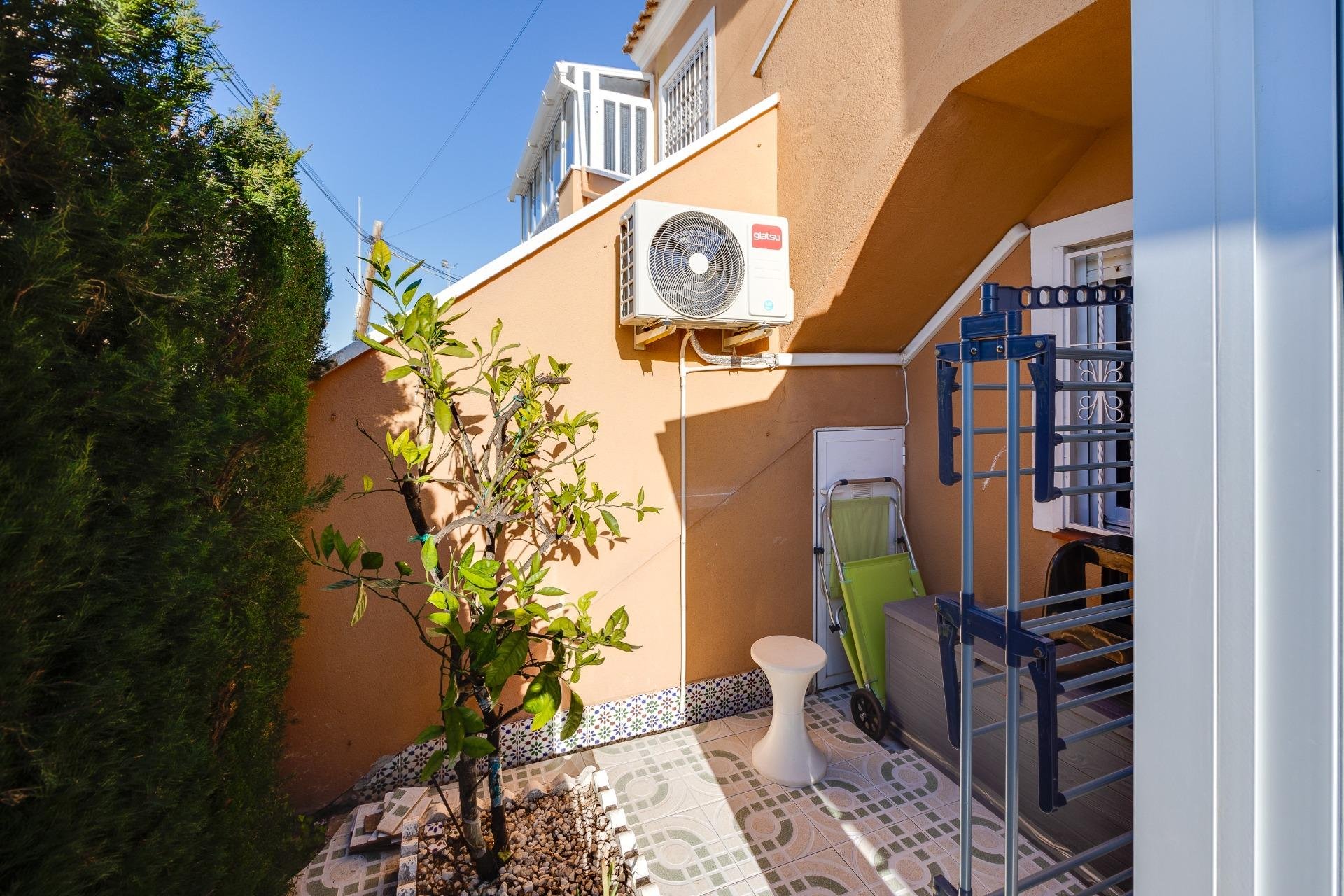 Reventa - Bungalow Planta Baja - Torrevieja - La veleta