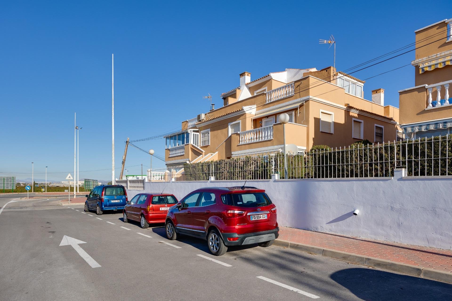 Reventa - Bungalow Planta Baja - Torrevieja - La veleta