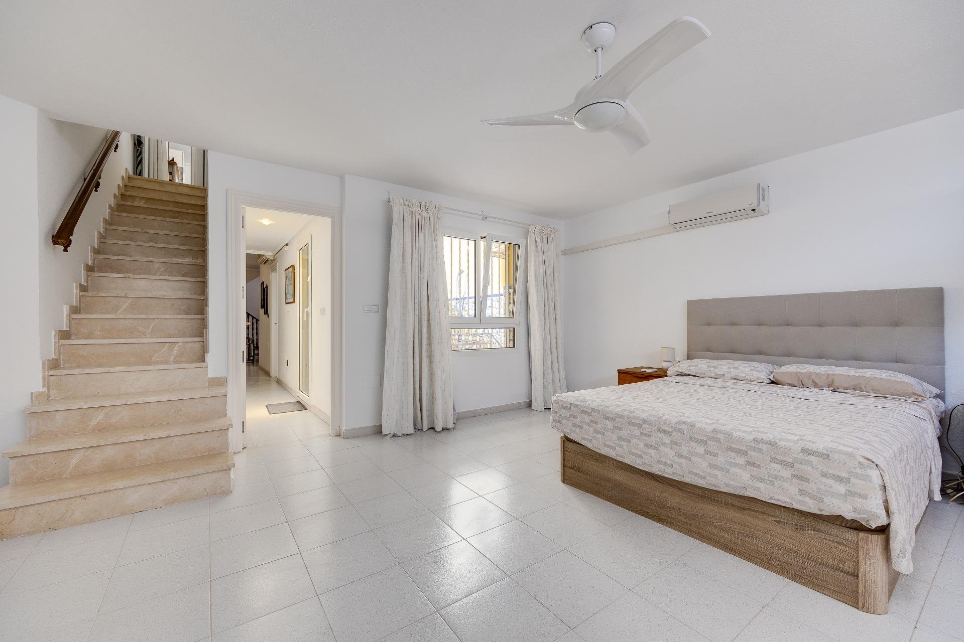 Reventa - Bungalow Planta Baja - Torrevieja - Mar azul