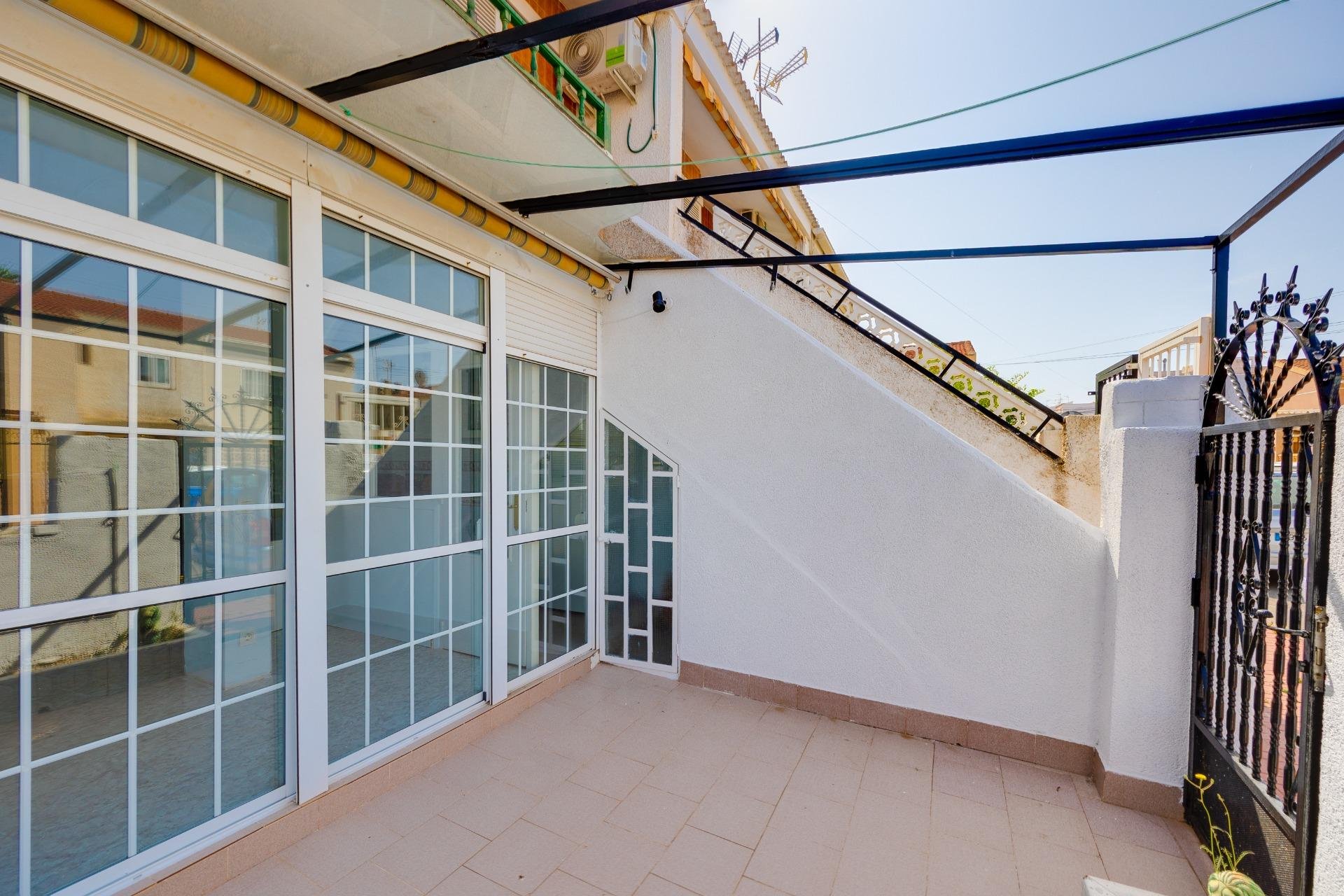 Reventa - Bungalow Planta Baja - Torrevieja - Playa de los Naufragos