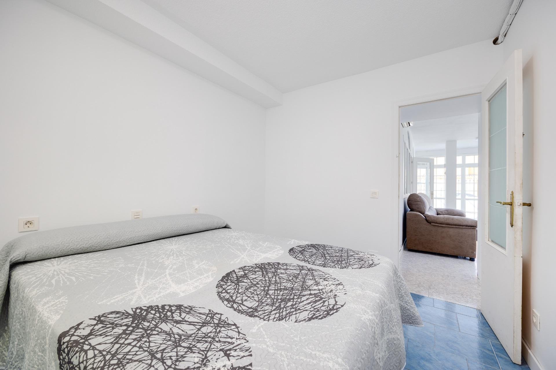 Reventa - Bungalow Planta Baja - Torrevieja - Playa de los Naufragos