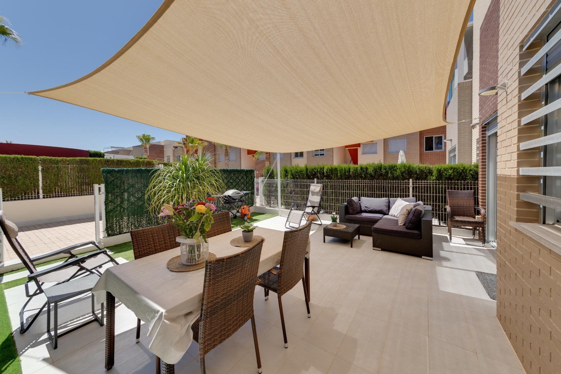 Reventa - Bungalow Planta Baja - Torrevieja - Sector 25