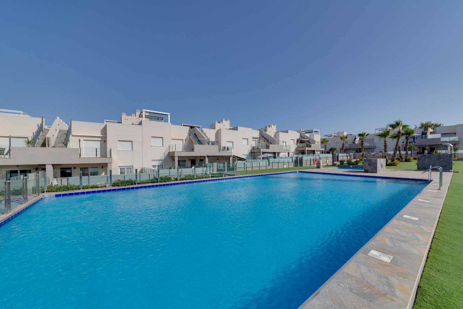 Reventa - Bungalow - Torrevieja - Aguas Nuevas