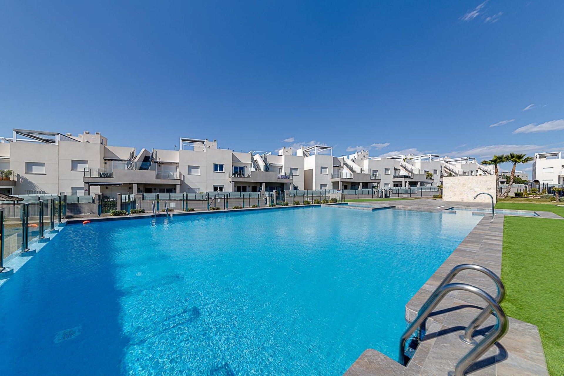 Reventa - Bungalow - Torrevieja - Aguas Nuevas