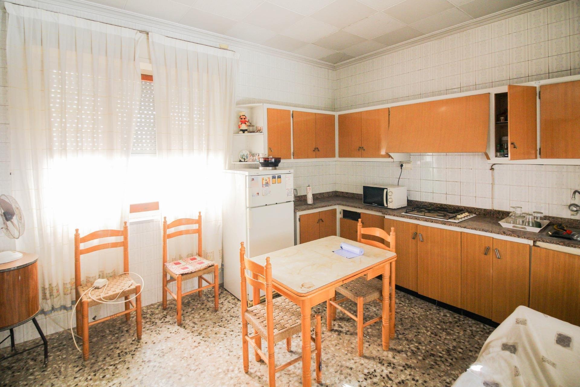 Reventa - Casa - Beniel - CENTRO