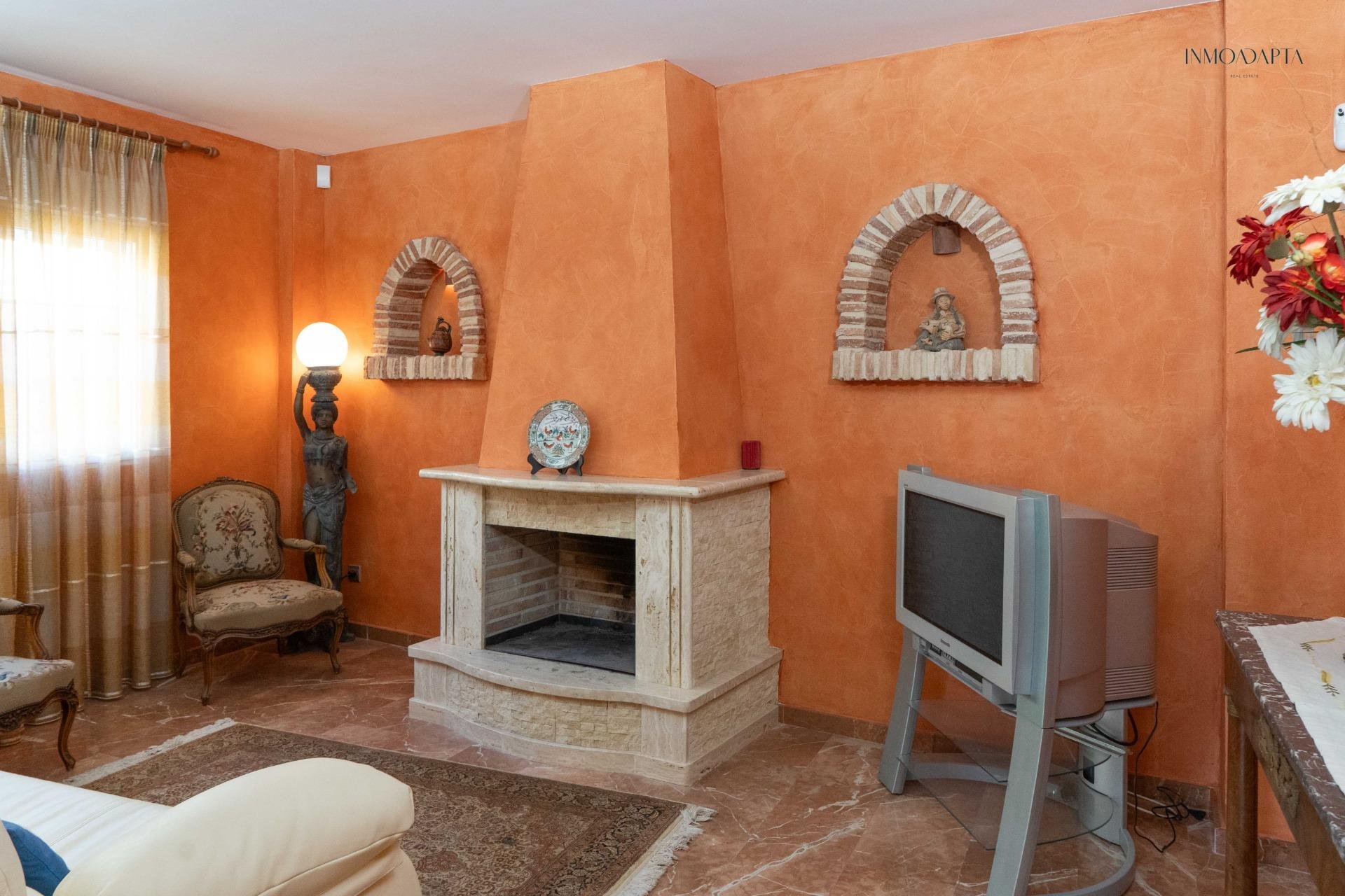 Reventa - Casa - Redován