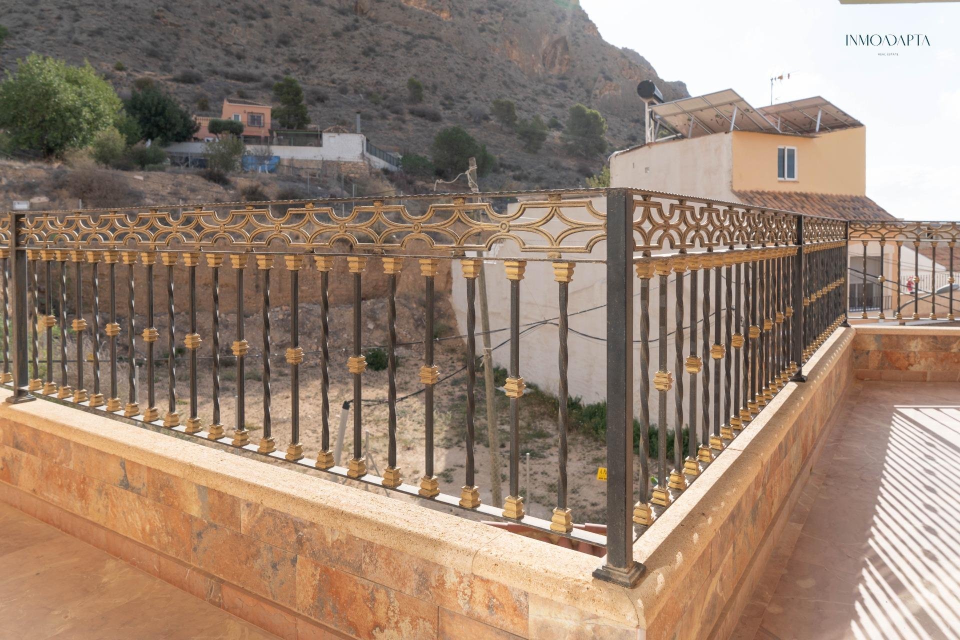 Reventa - Casa - Redován