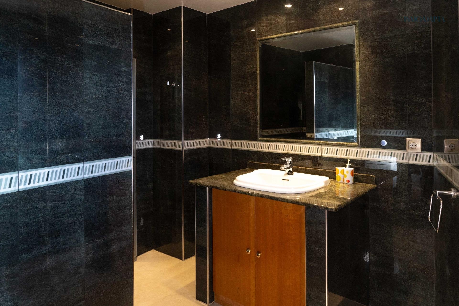 Reventa - Casa - Redován