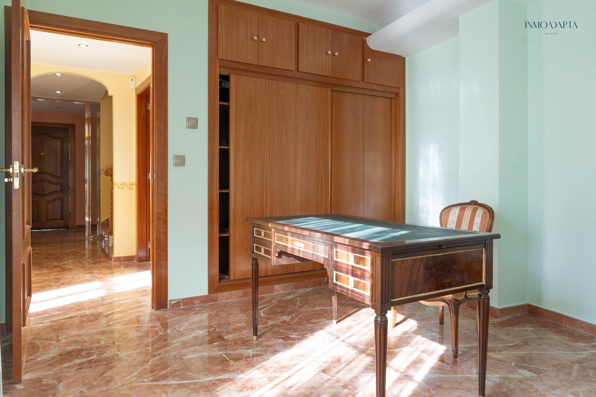 Reventa - Casa - Redován