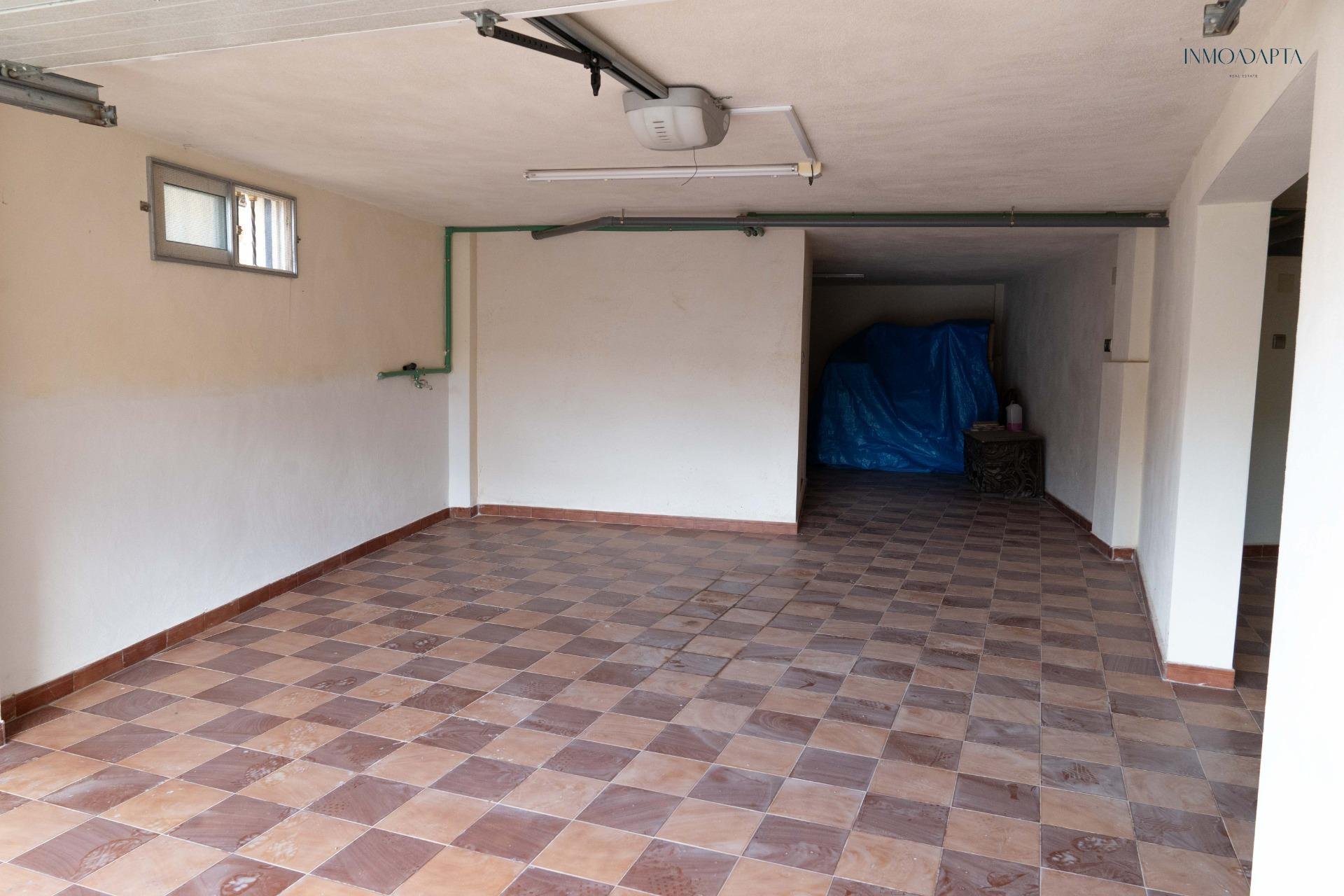 Reventa - Casa - Redován