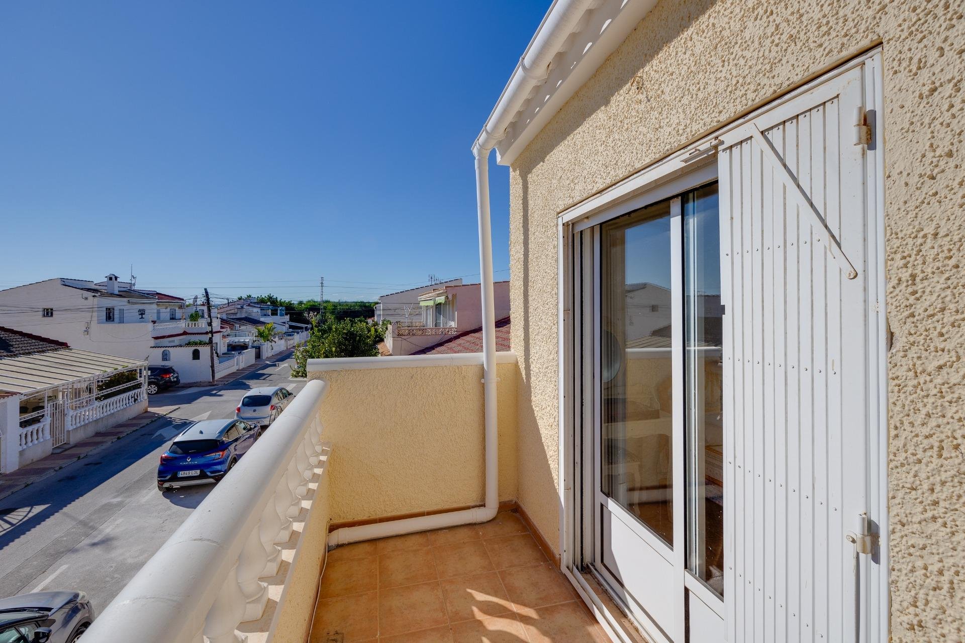 Reventa - Casa Tipo Dúplex - Torrevieja - El limonar