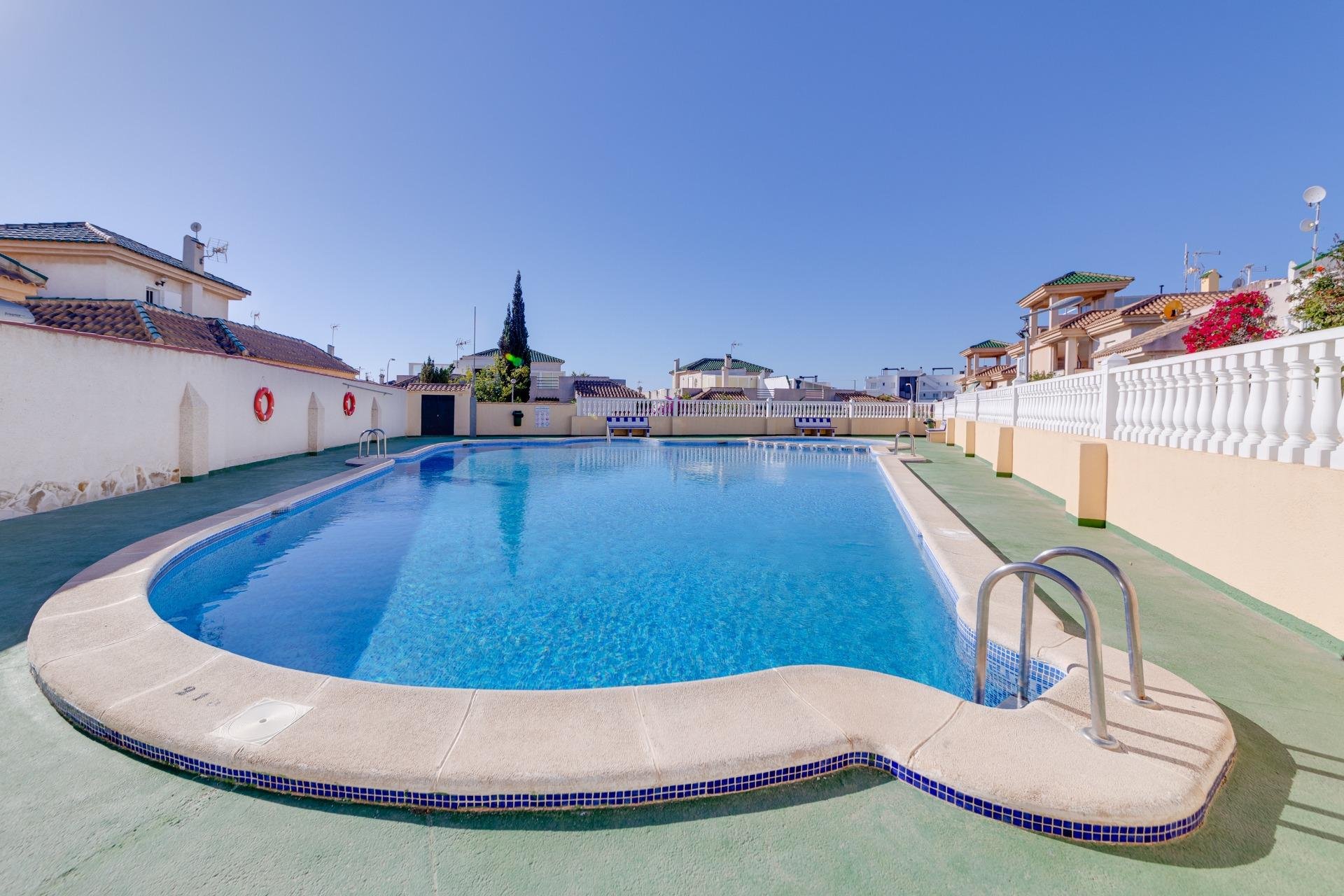 Reventa - Casa Tipo Dúplex - Torrevieja - Los altos