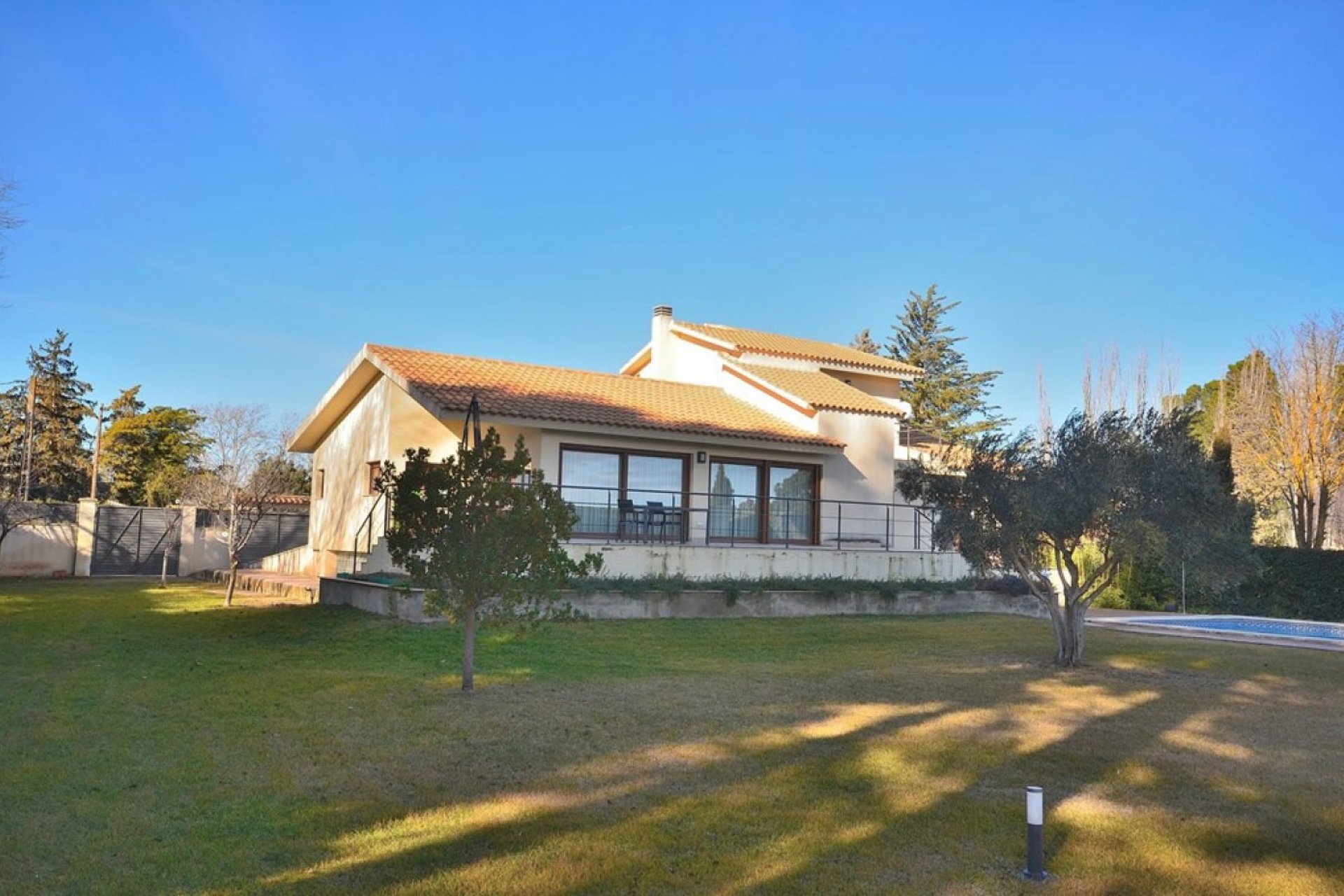 Reventa - Chalet - Albacete - Agua sol