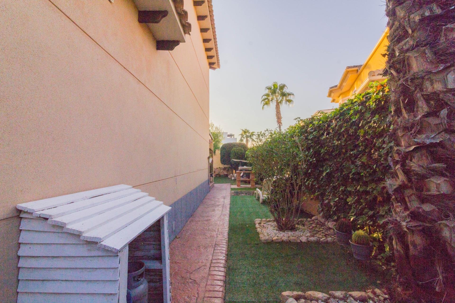 Reventa - Chalet - Benferri - BENFIS-PARK