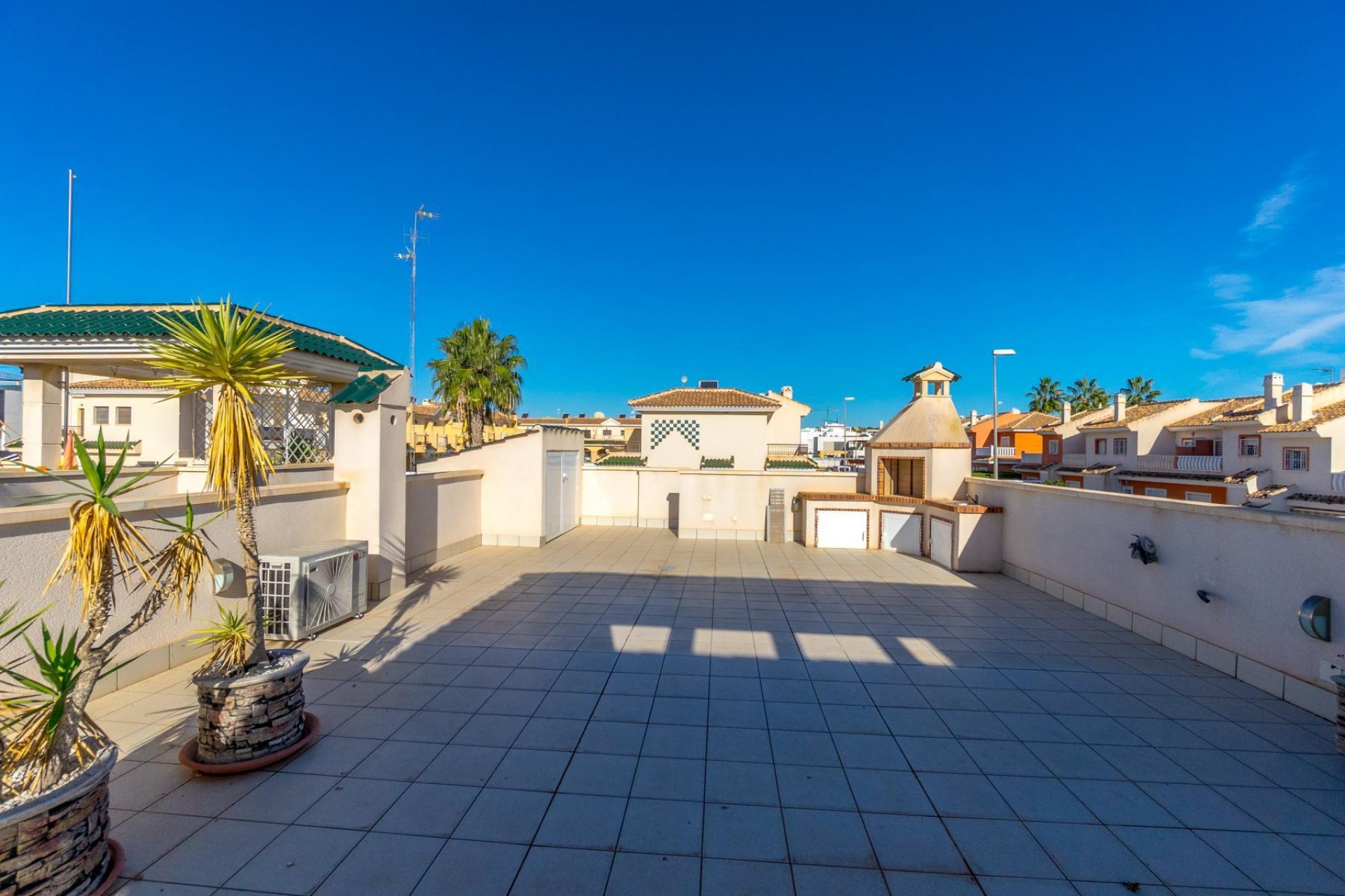 Reventa - Chalet - Ciudad quesada - Lo marabú