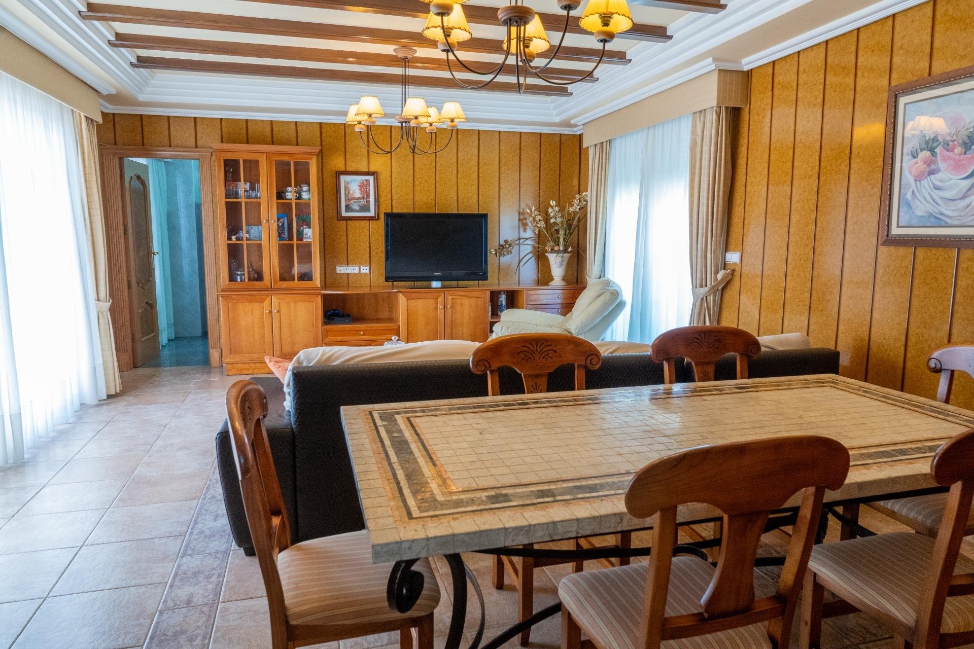 Reventa - Chalet - Cox