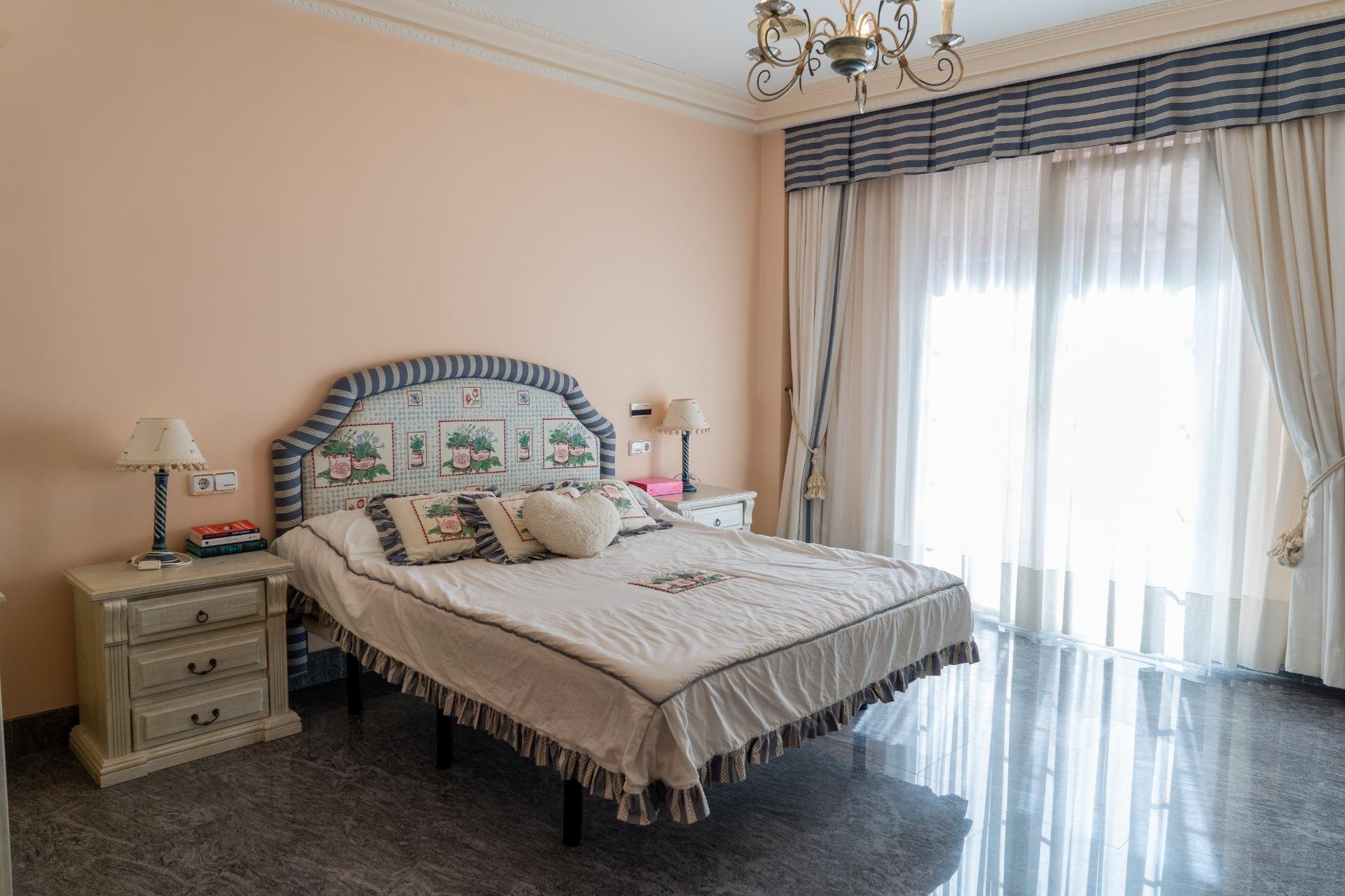 Reventa - Chalet - Cox