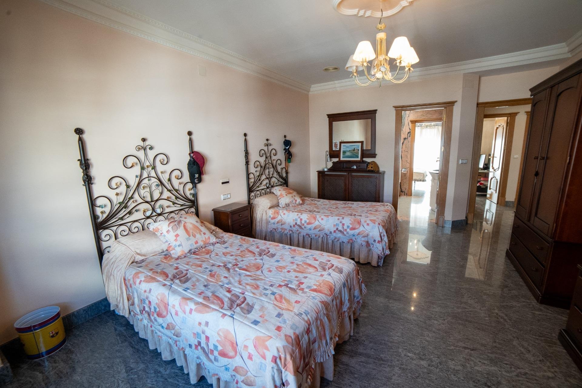 Reventa - Chalet - Cox