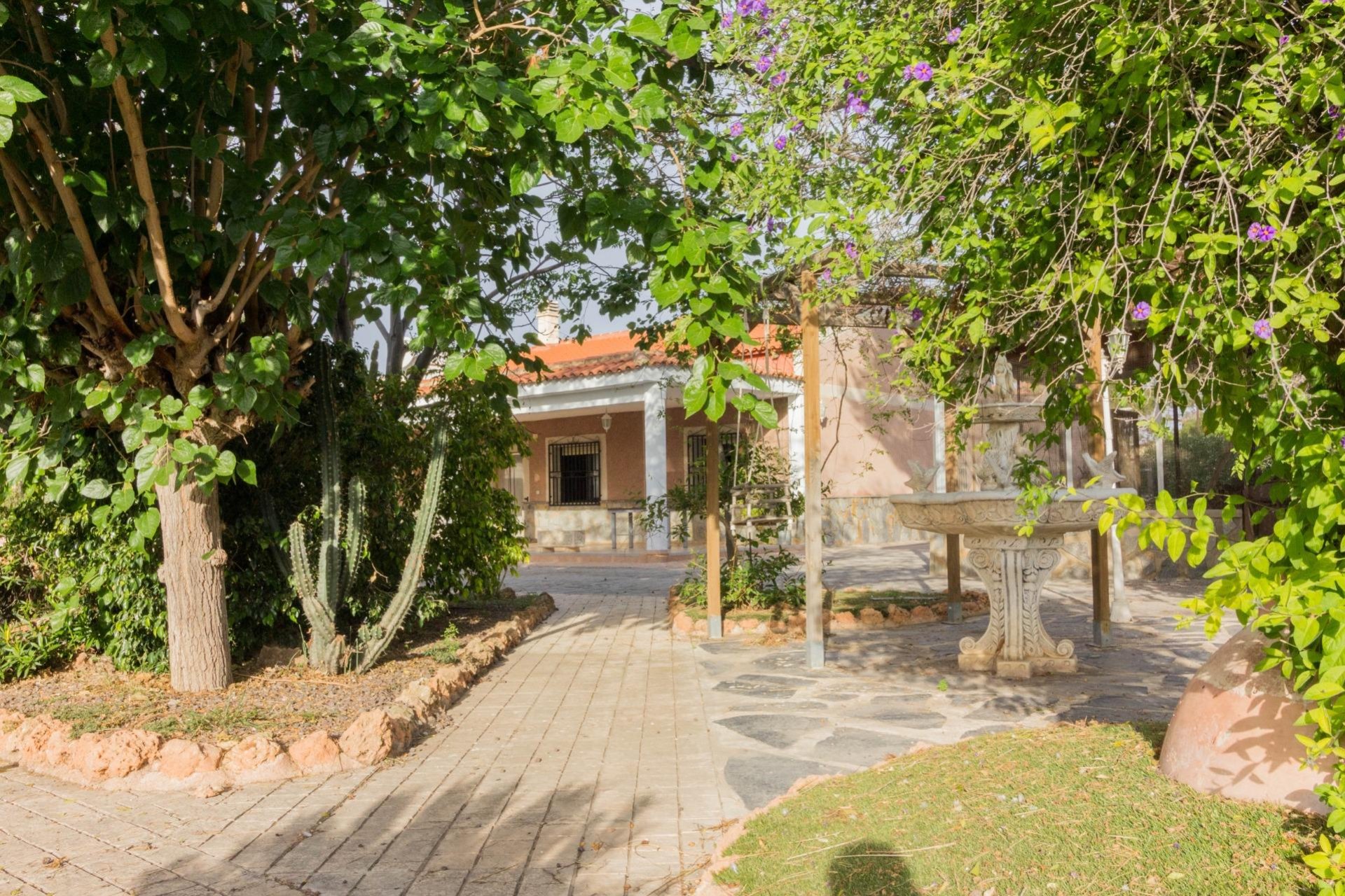 Reventa - Chalet - Redován - BARRIO LOS BENITOS