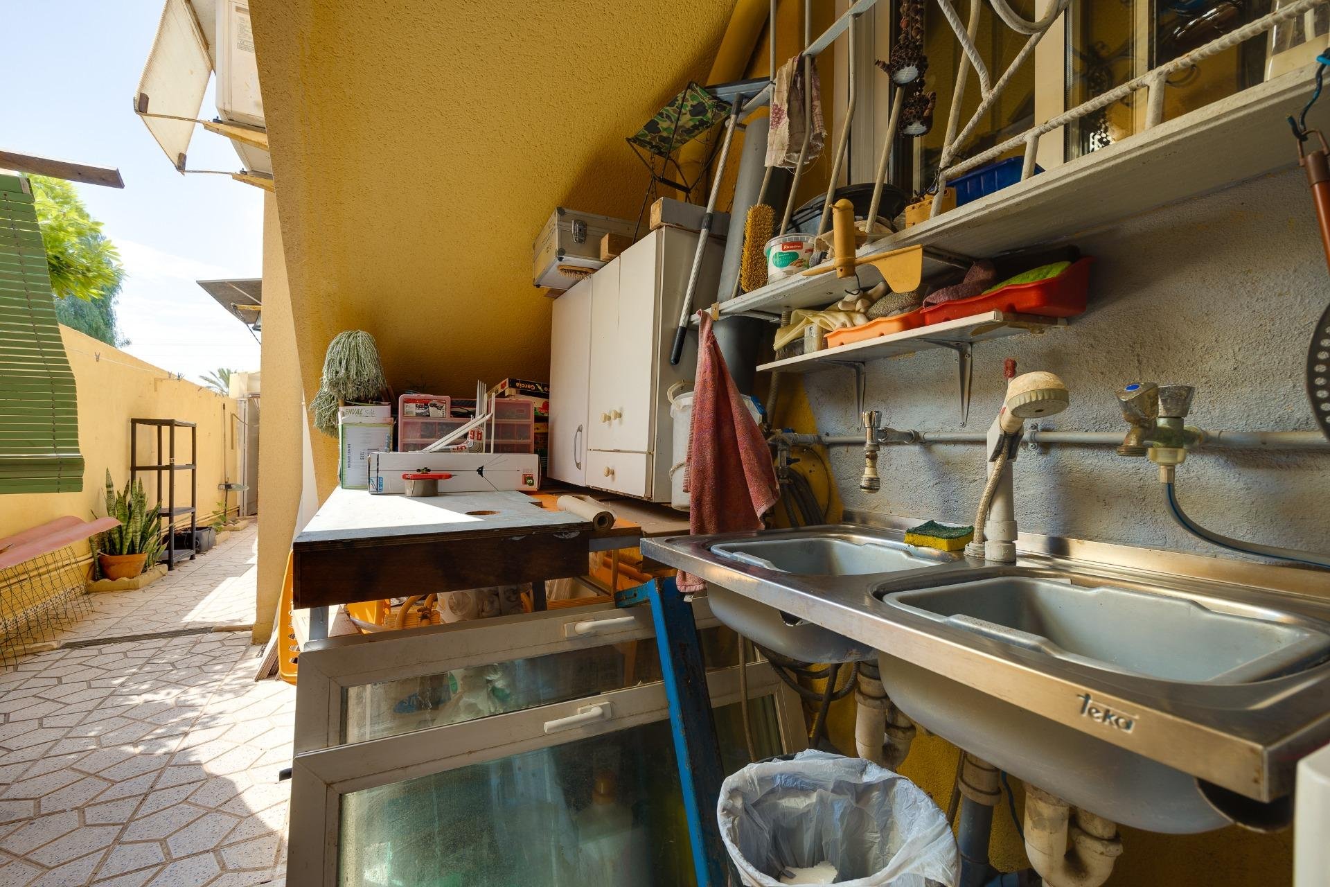 Reventa - Chalet - Torrevieja - Aguas Nuevas