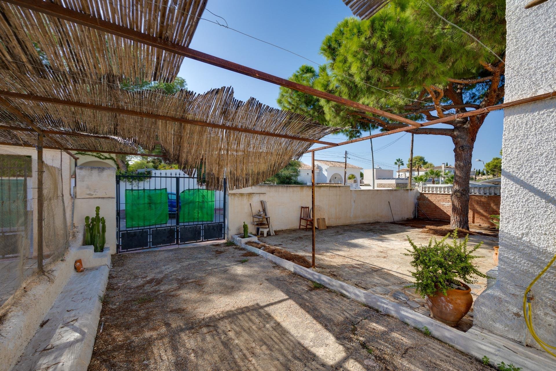 Reventa - Chalet - Torrevieja - Los balcones