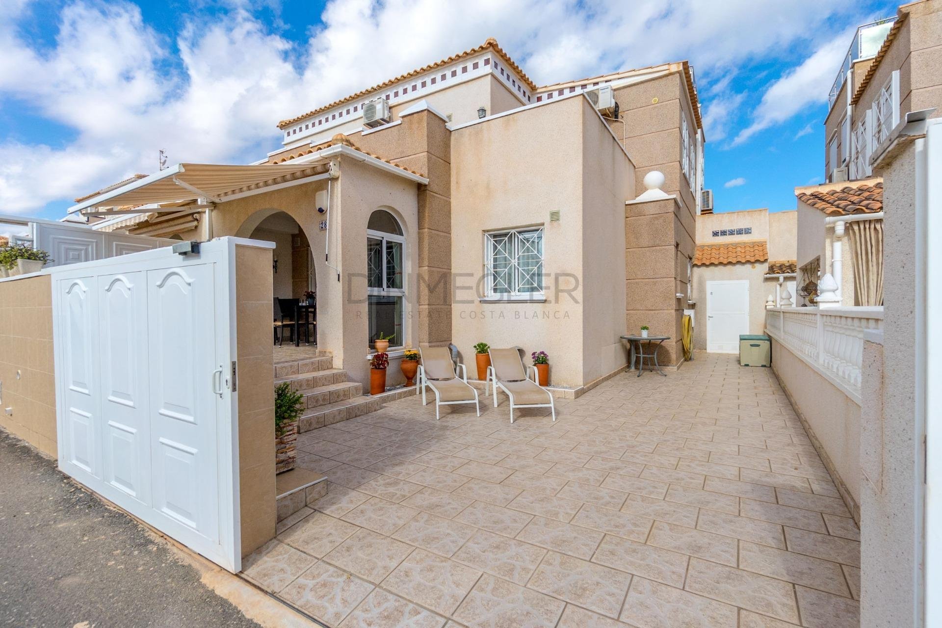 Reventa - Duplex - Torrevieja - Aguas Nuevas