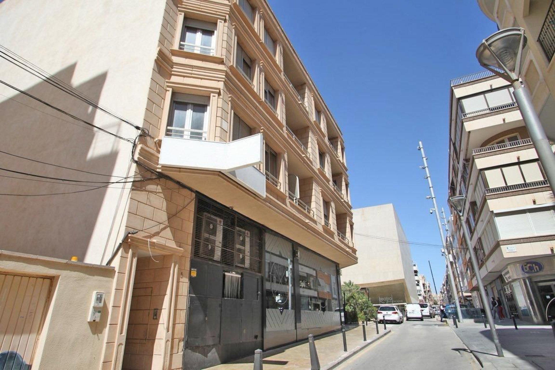 Reventa - Edificio - Torrevieja - Centro