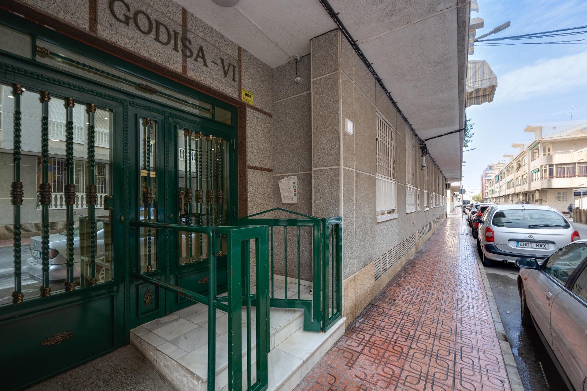 Reventa - Estudio - Torrevieja - Acequion