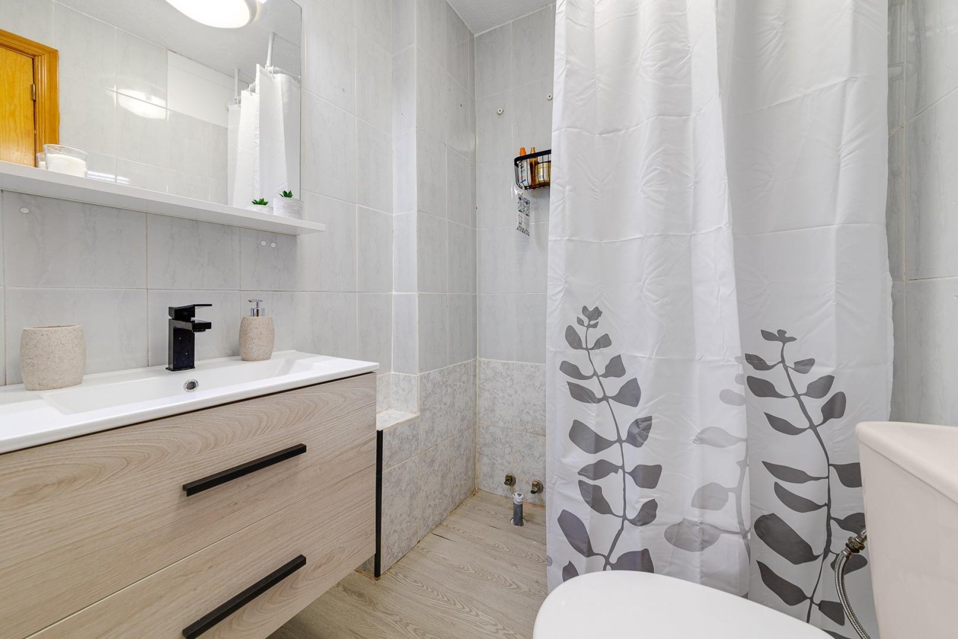 Reventa - Estudio - Torrevieja - Centro