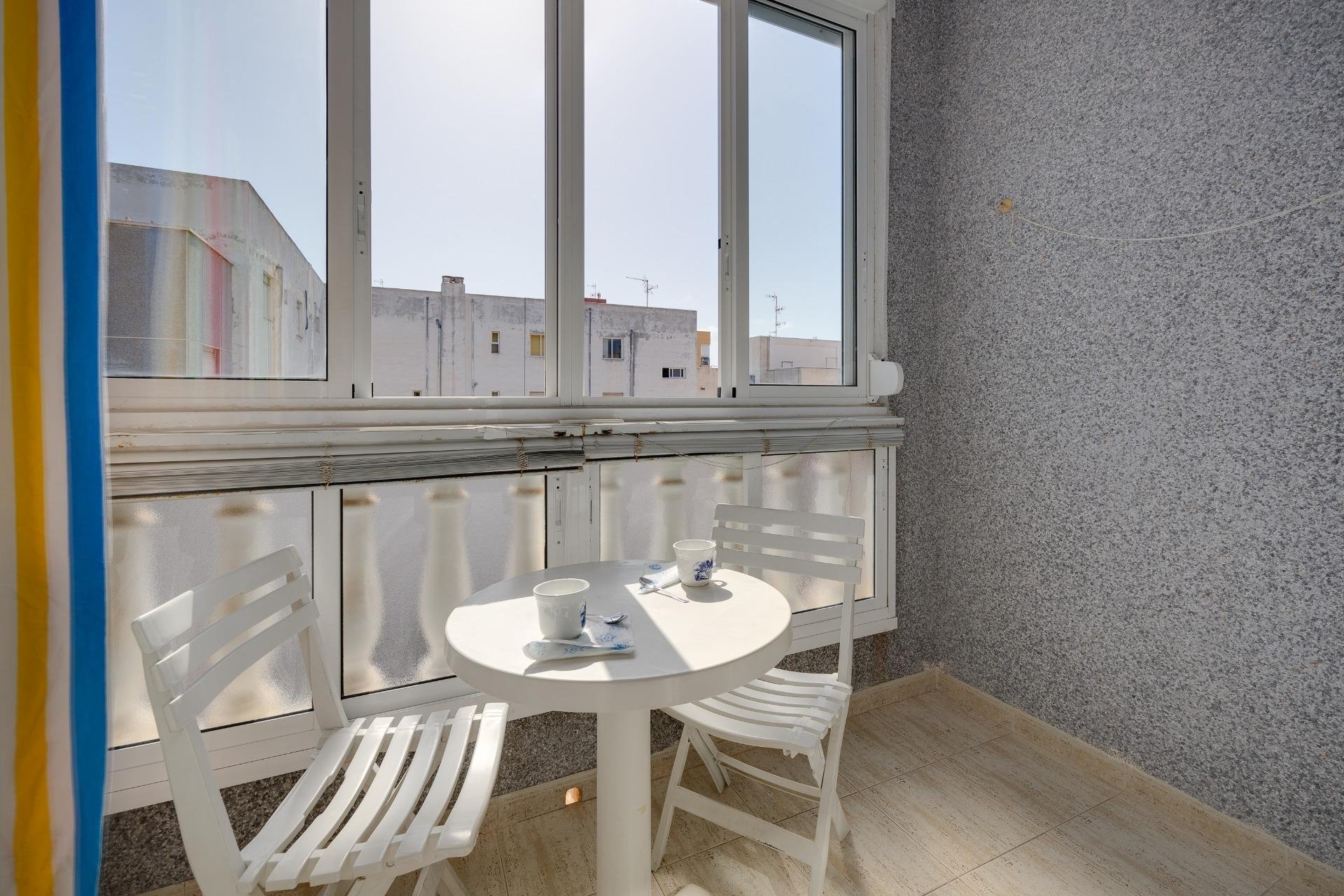 Reventa - Estudio - Torrevieja - Habaneras