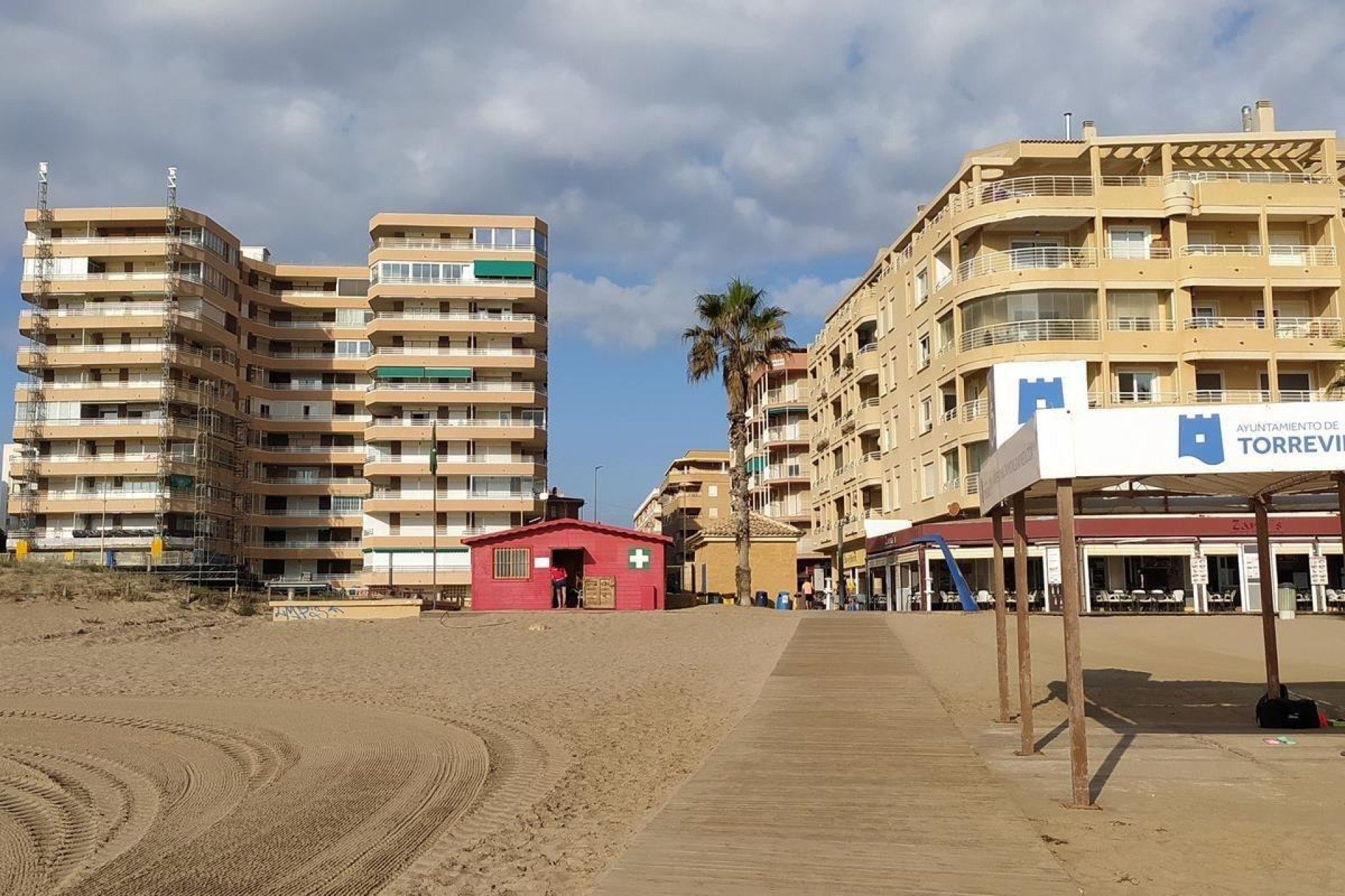 Reventa - Estudio - Torrevieja - La Mata pueblo