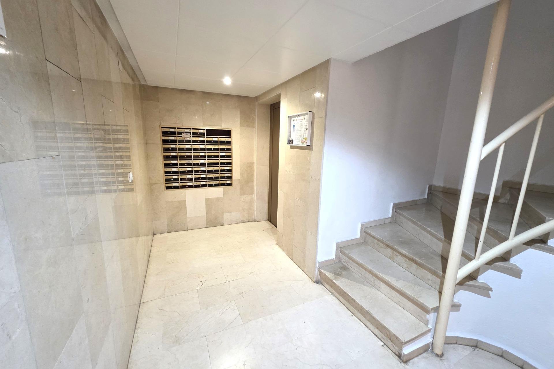 Reventa - Estudio - Torrevieja - Playa del Cura