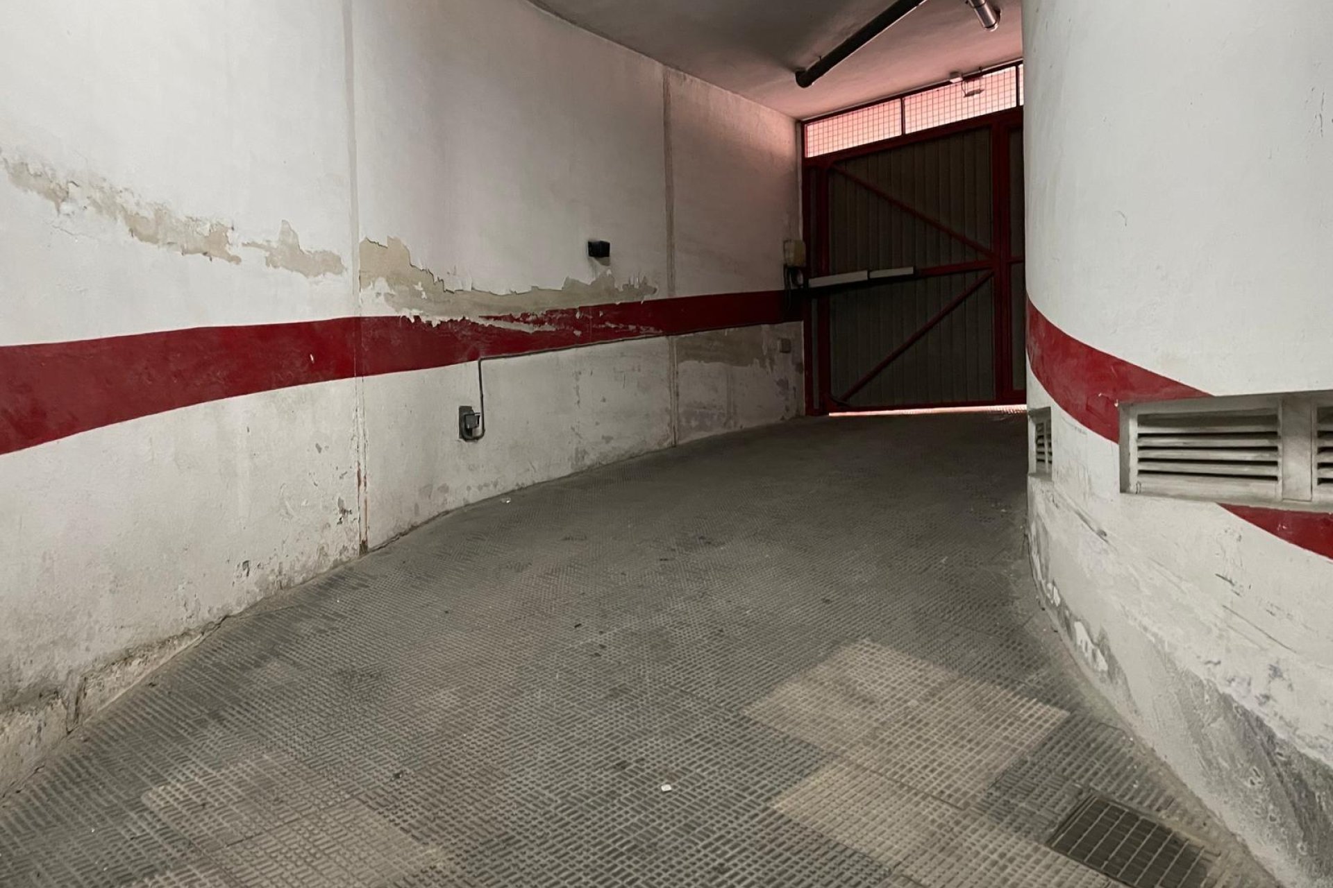 Reventa - Garaje - Orihuela - Zona Centro