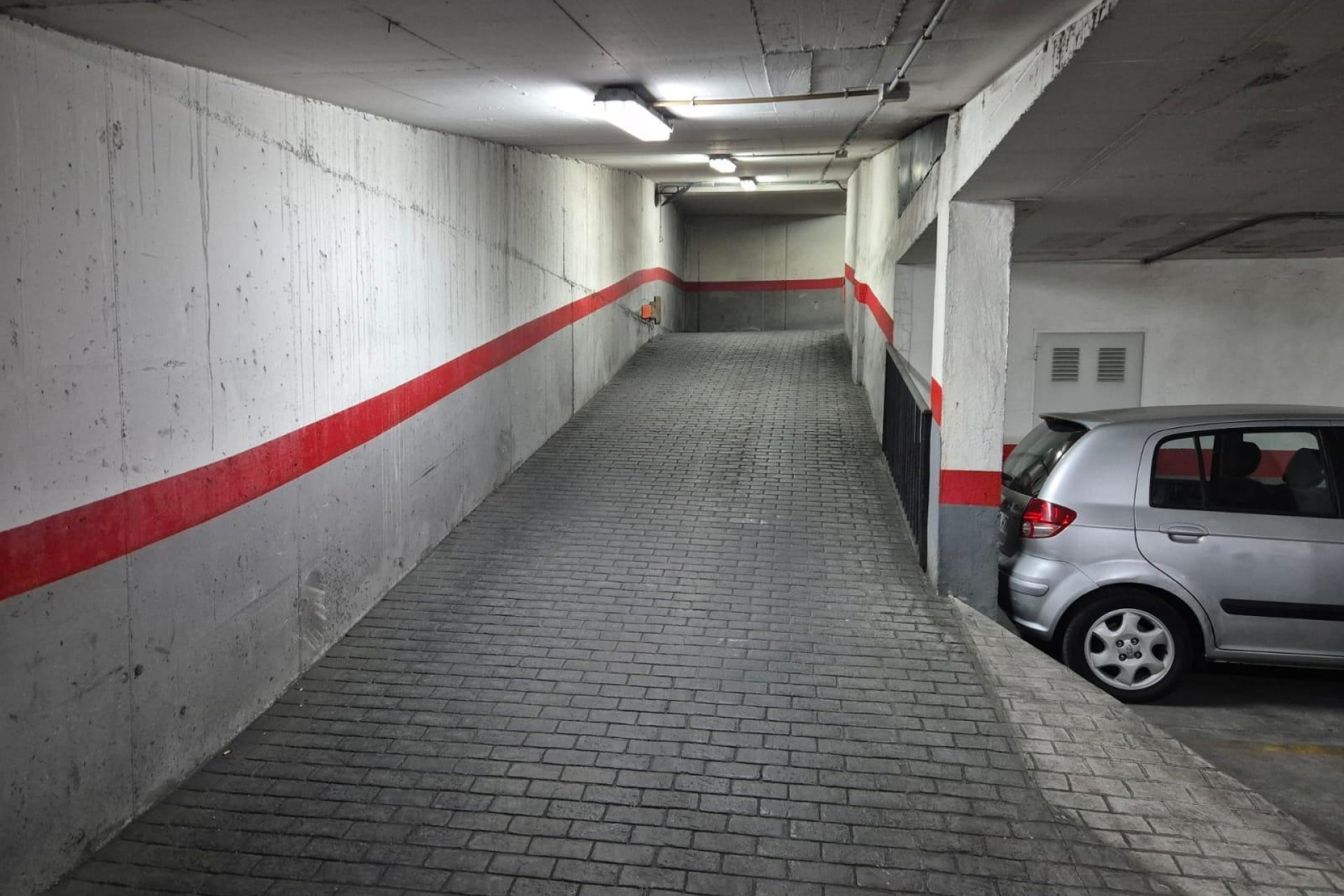 Reventa - Garaje - Torrevieja - Centro