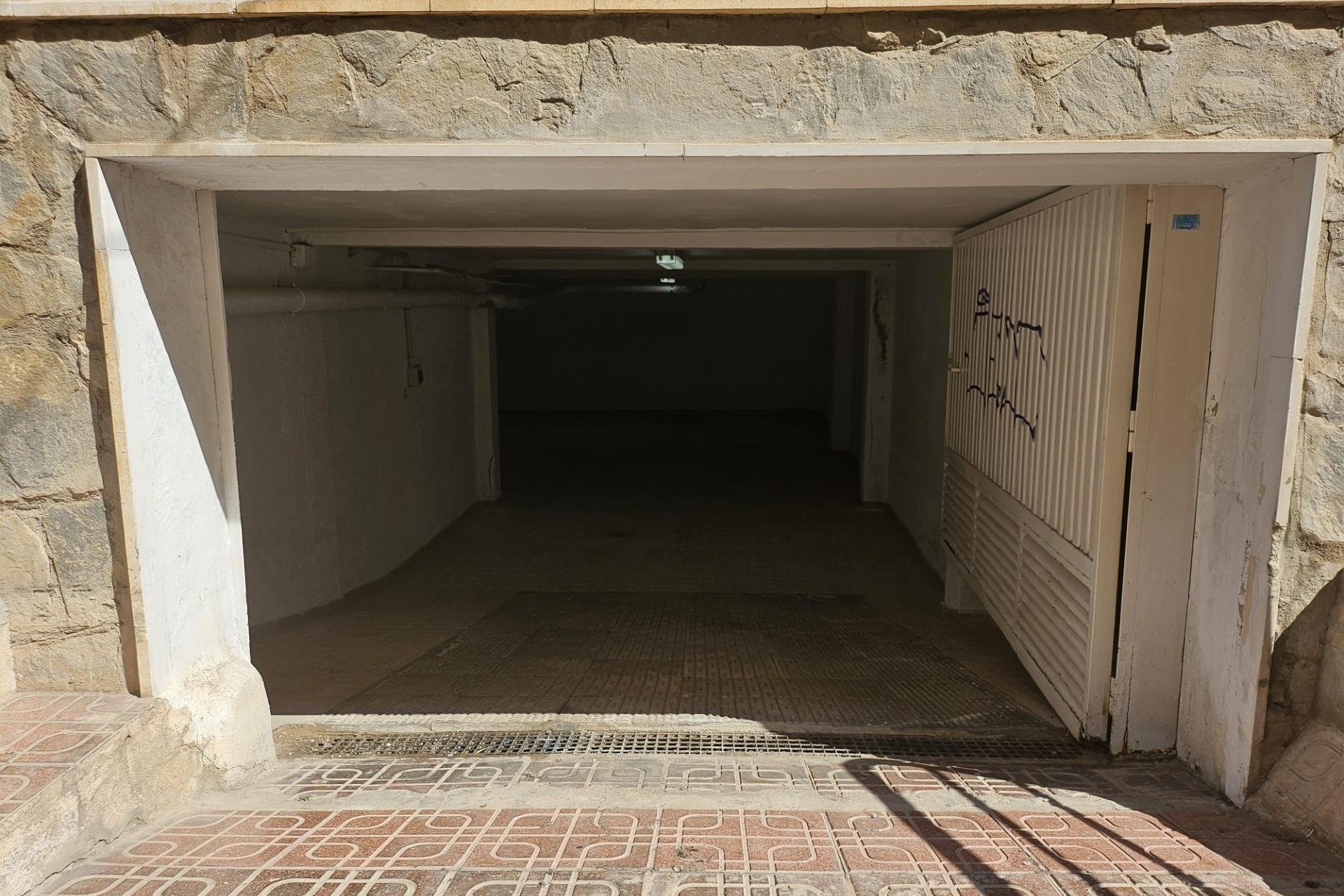 Reventa - Garaje - Torrevieja - Playa del Cura