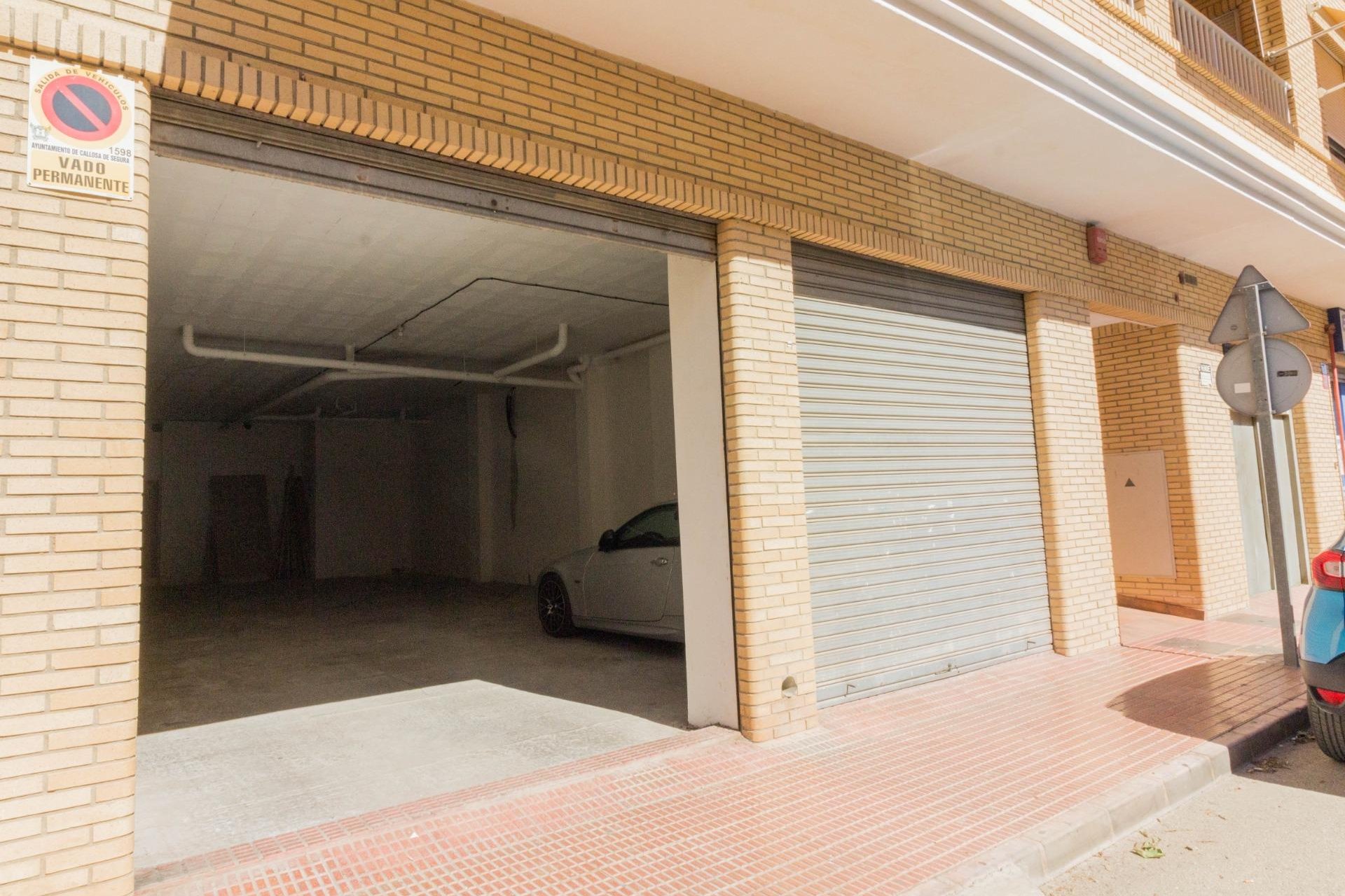 Reventa - Local comercial - Callosa de Segura - CAMINO ALMAJAL
