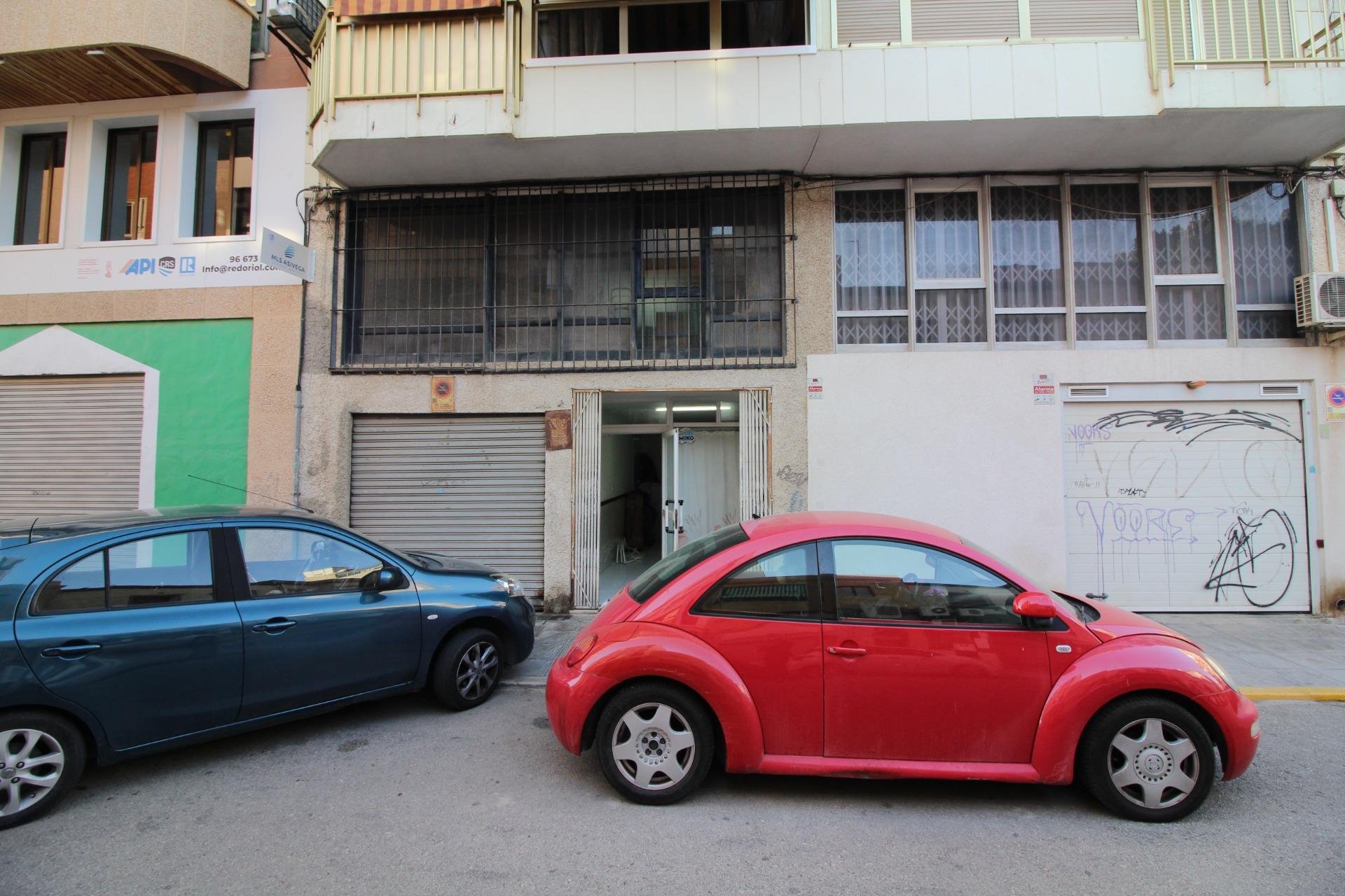 Reventa - Local comercial - Orihuela - Orihuela Ciudad