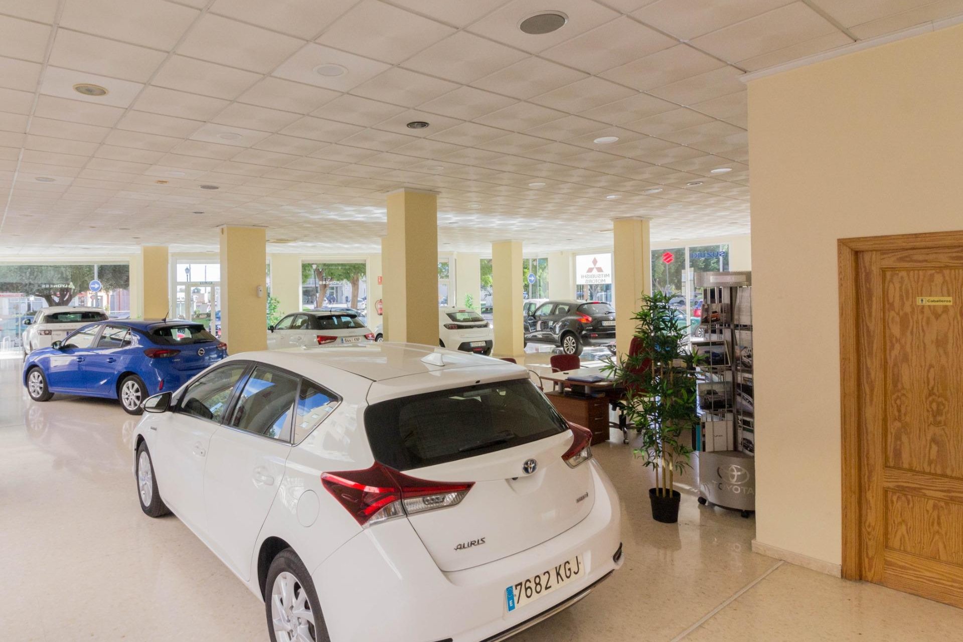 Reventa - Local comercial - Orihuela - Zona Centro